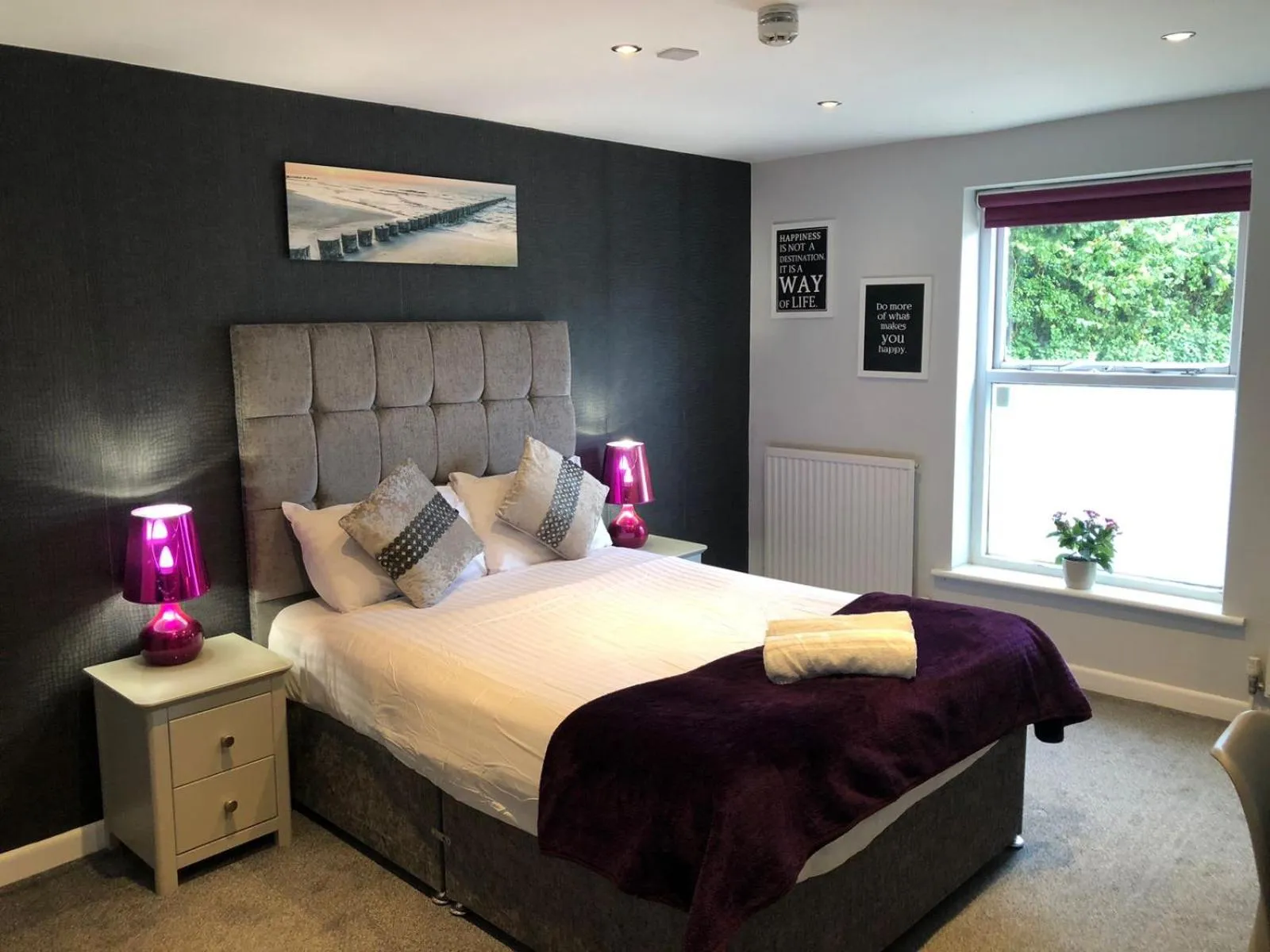 Bedroom, Bed in OYO Watton Vibe Hotel