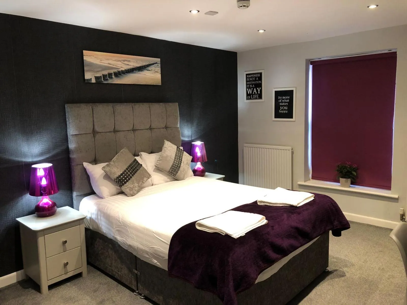 Bedroom, Bed in OYO Watton Vibe Hotel