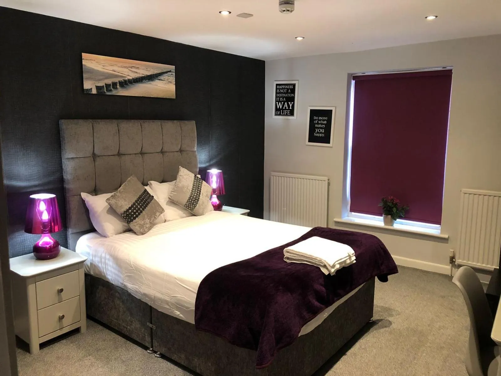 Bedroom, Bed in OYO Watton Vibe Hotel