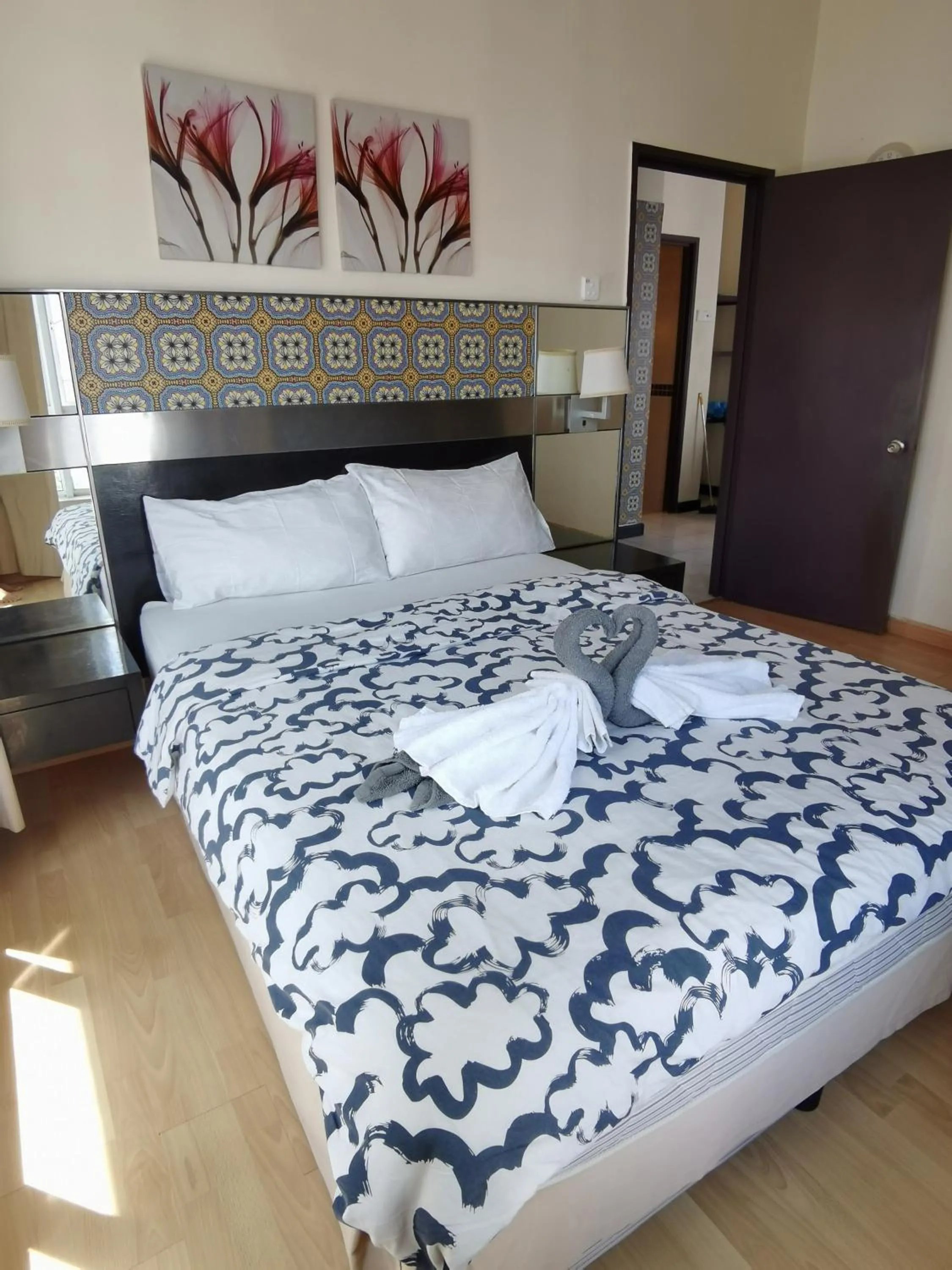 Bed in Seri Bukit Ceylon