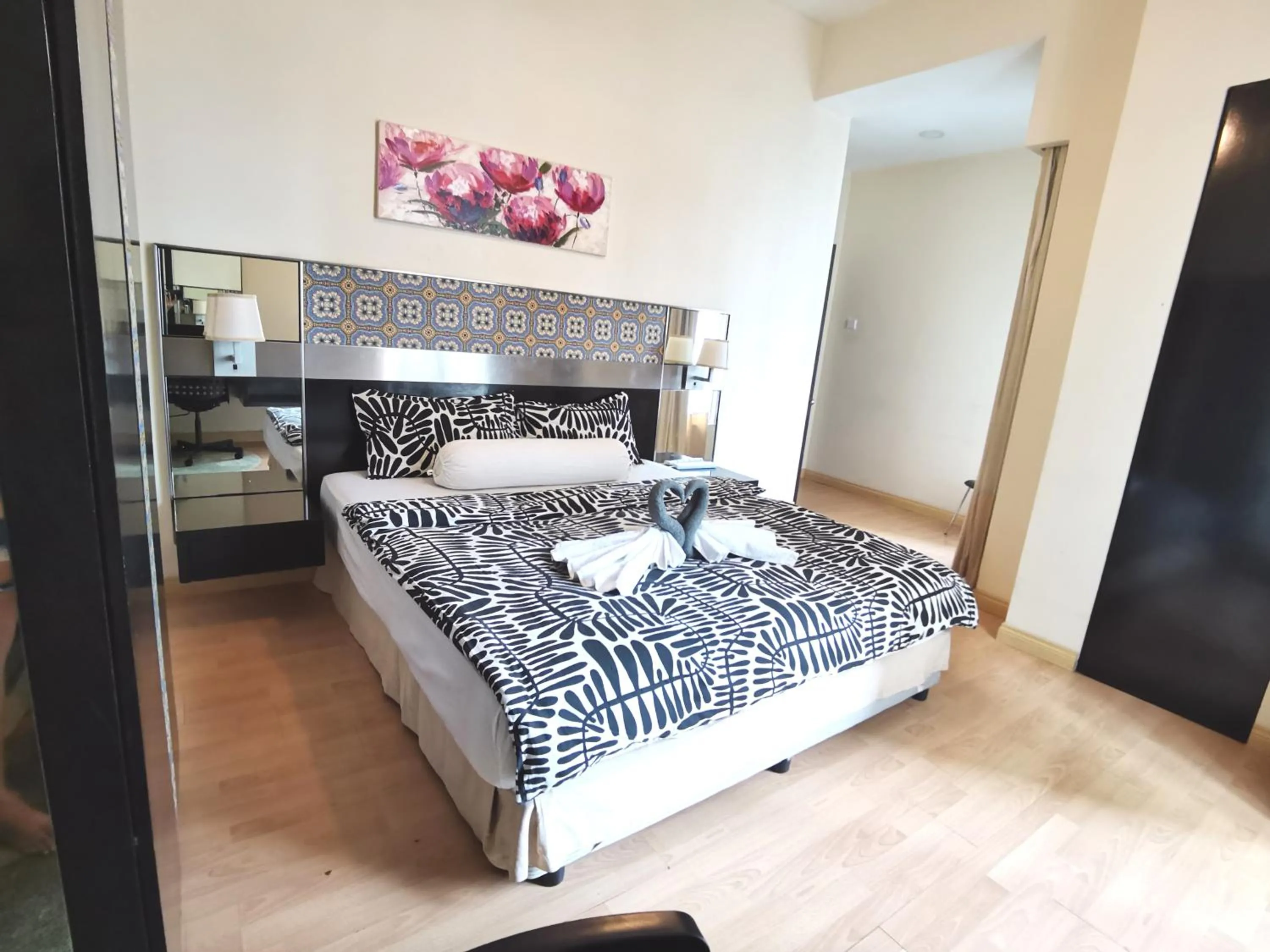 Bed in Seri Bukit Ceylon