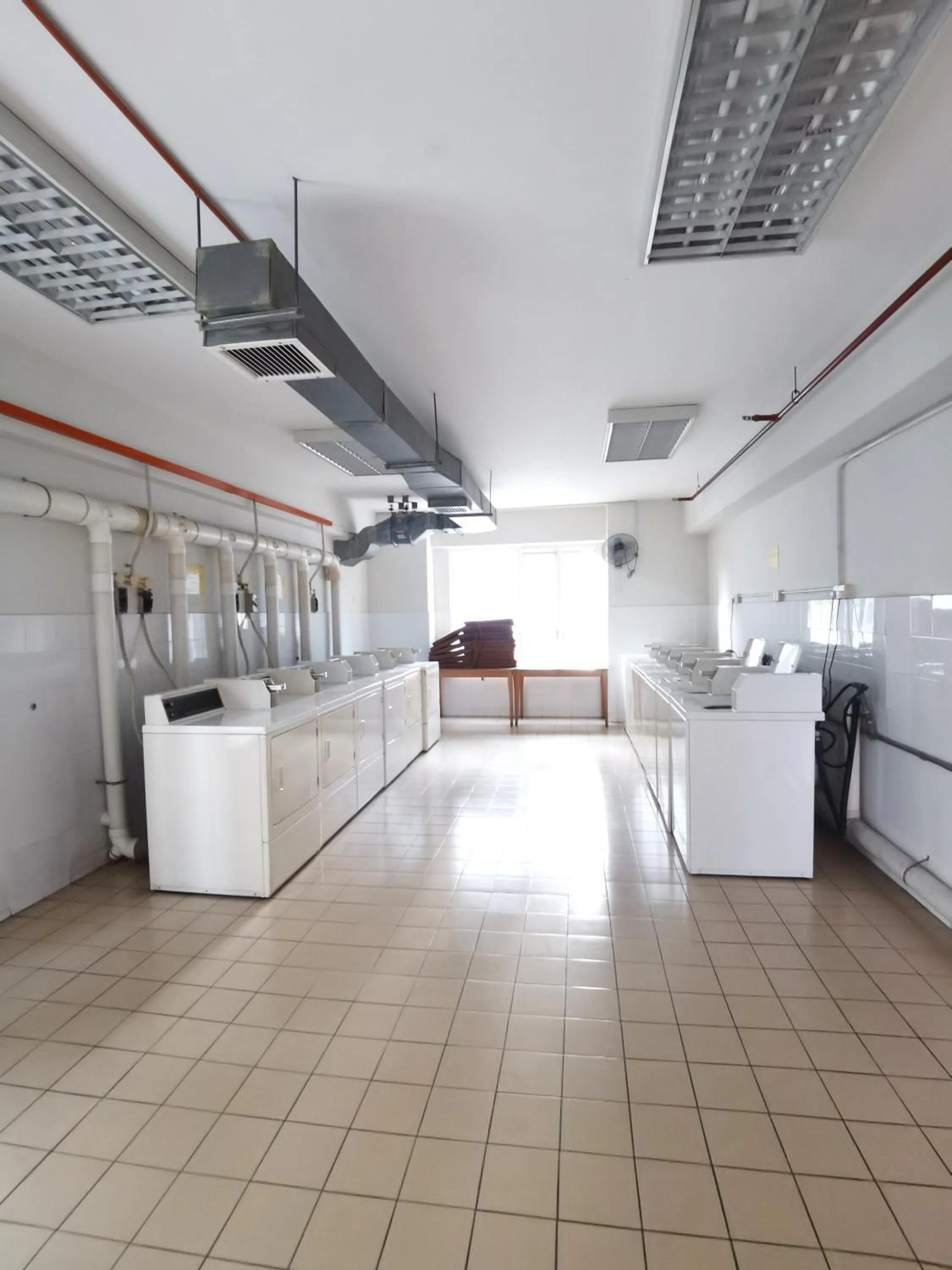 washing machine in Seri Bukit Ceylon