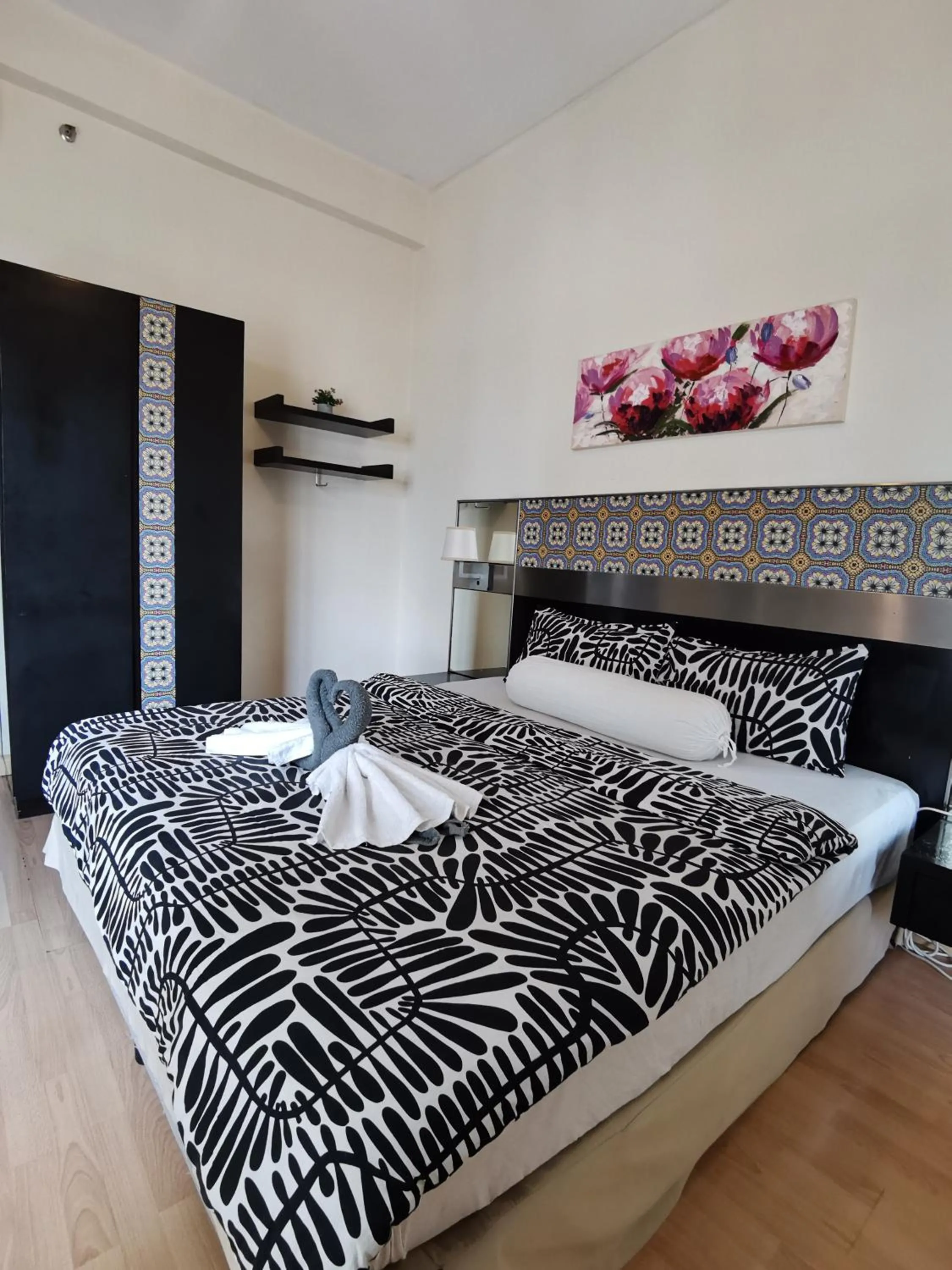 Bed in Seri Bukit Ceylon