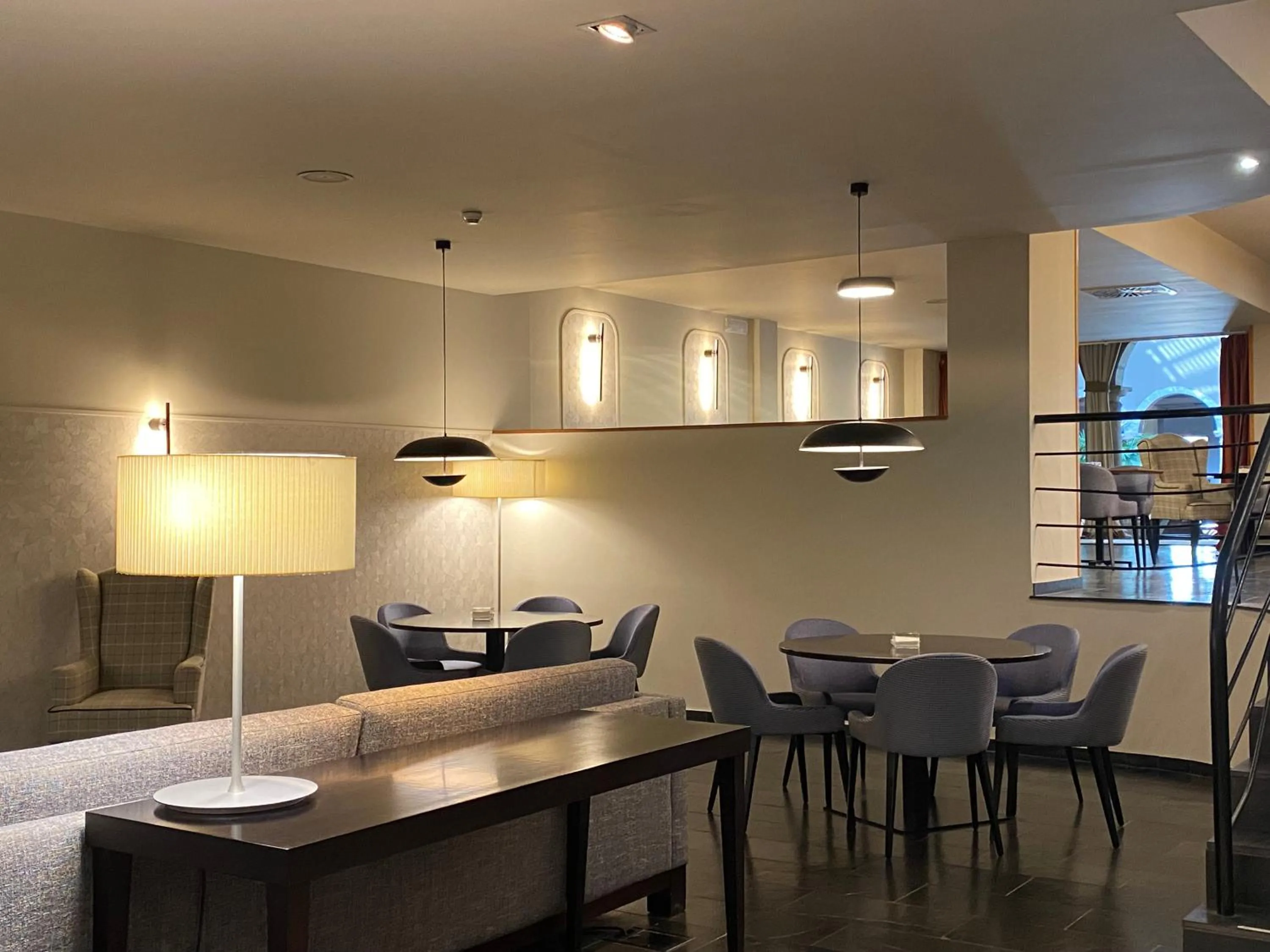 Lounge or bar in Parador De La Seu D'urgell