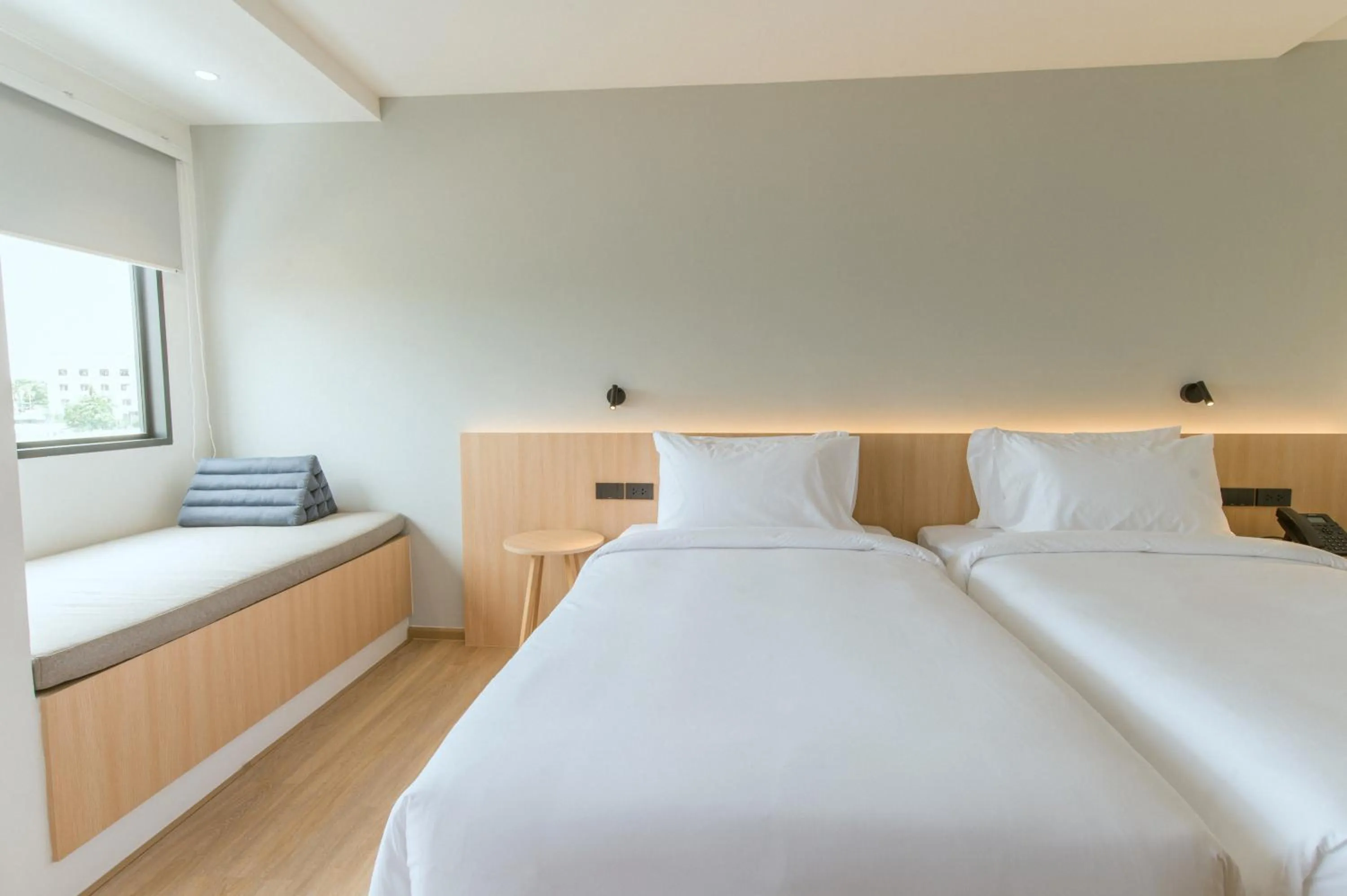 Bed in PAAK Hotel Suvarnabhumi