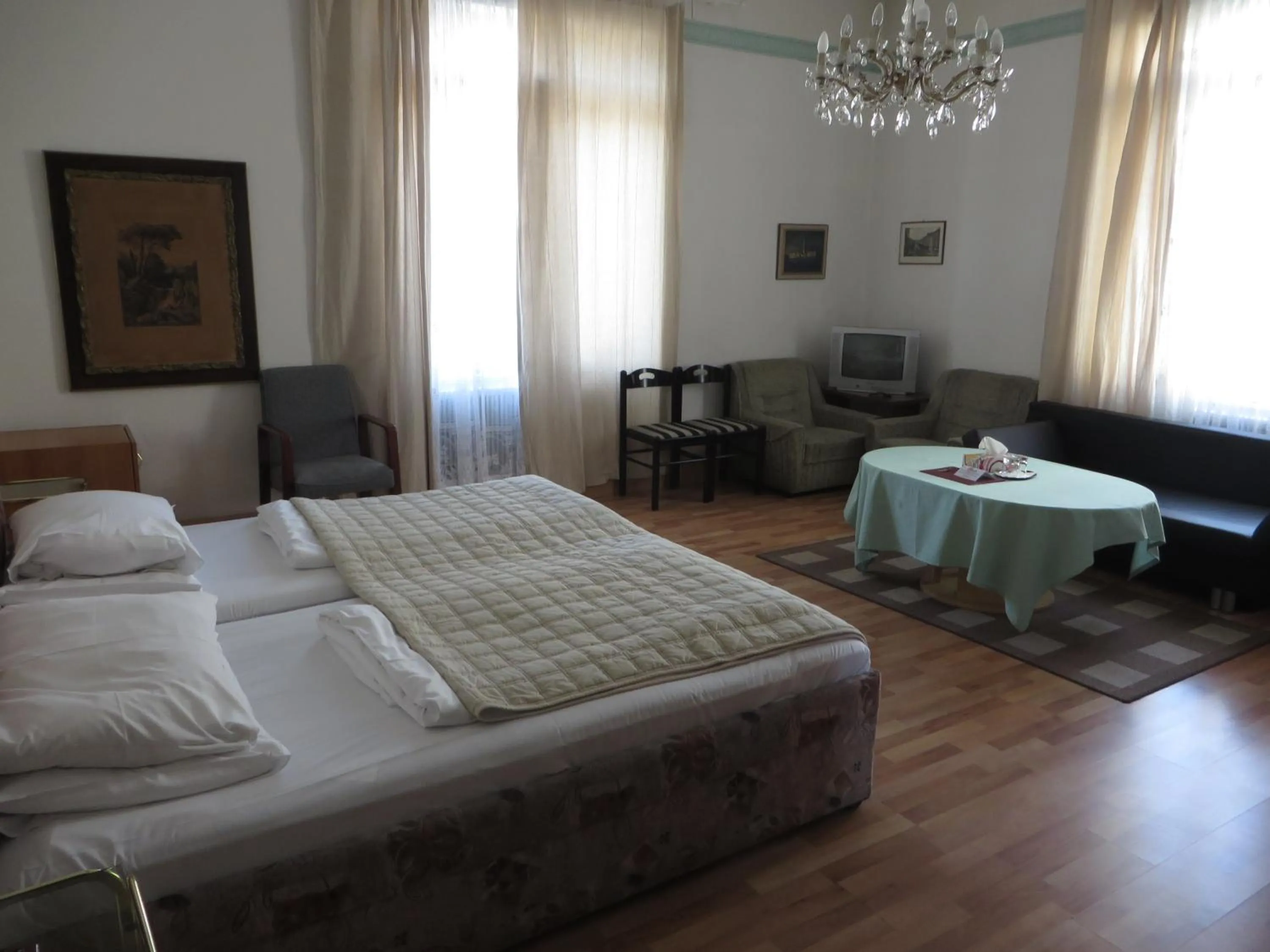 Day, Bed in Hotel Stadtpark