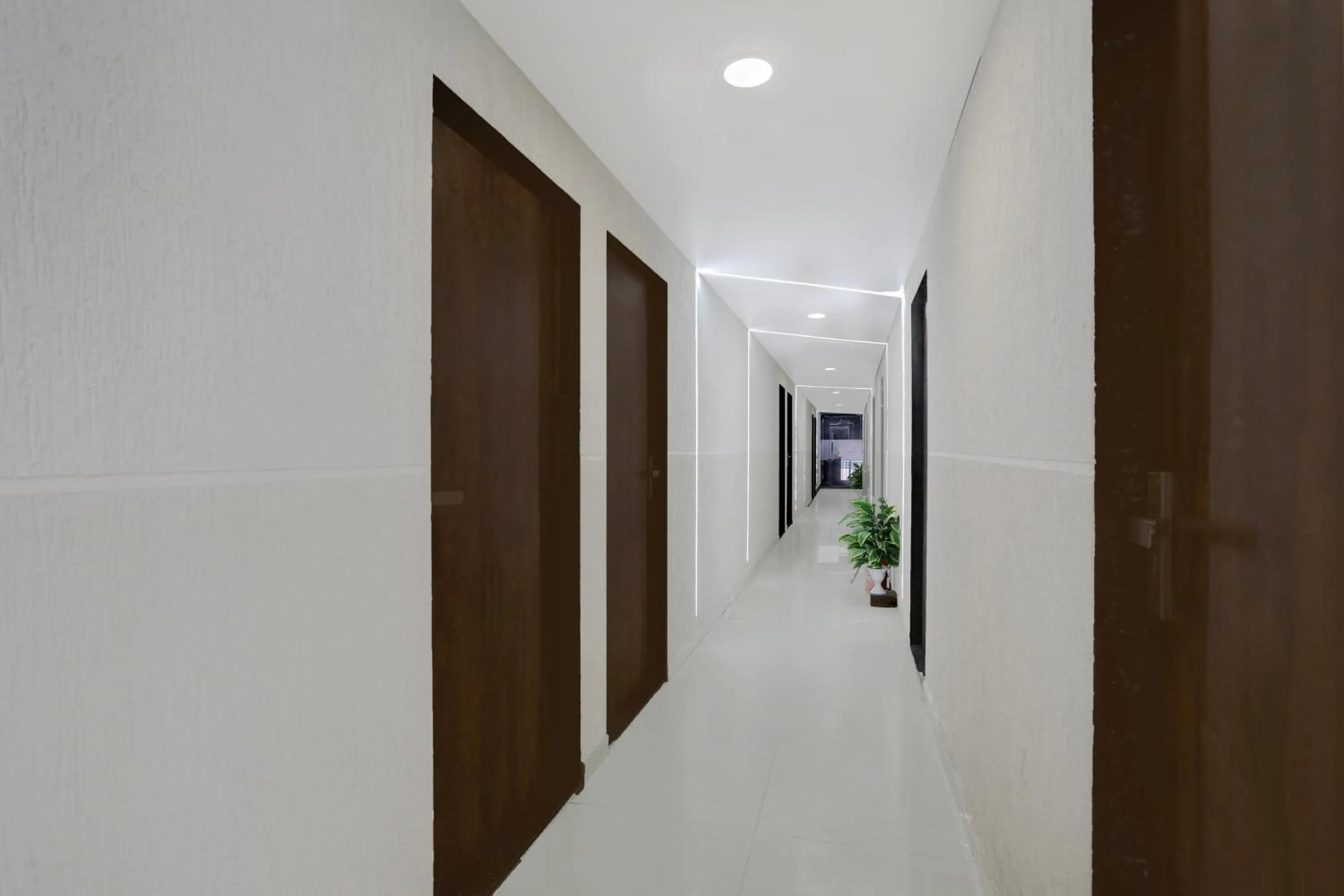 Lobby or reception in Collection O Palampur Surat Formerly Hotel Royal Paradise