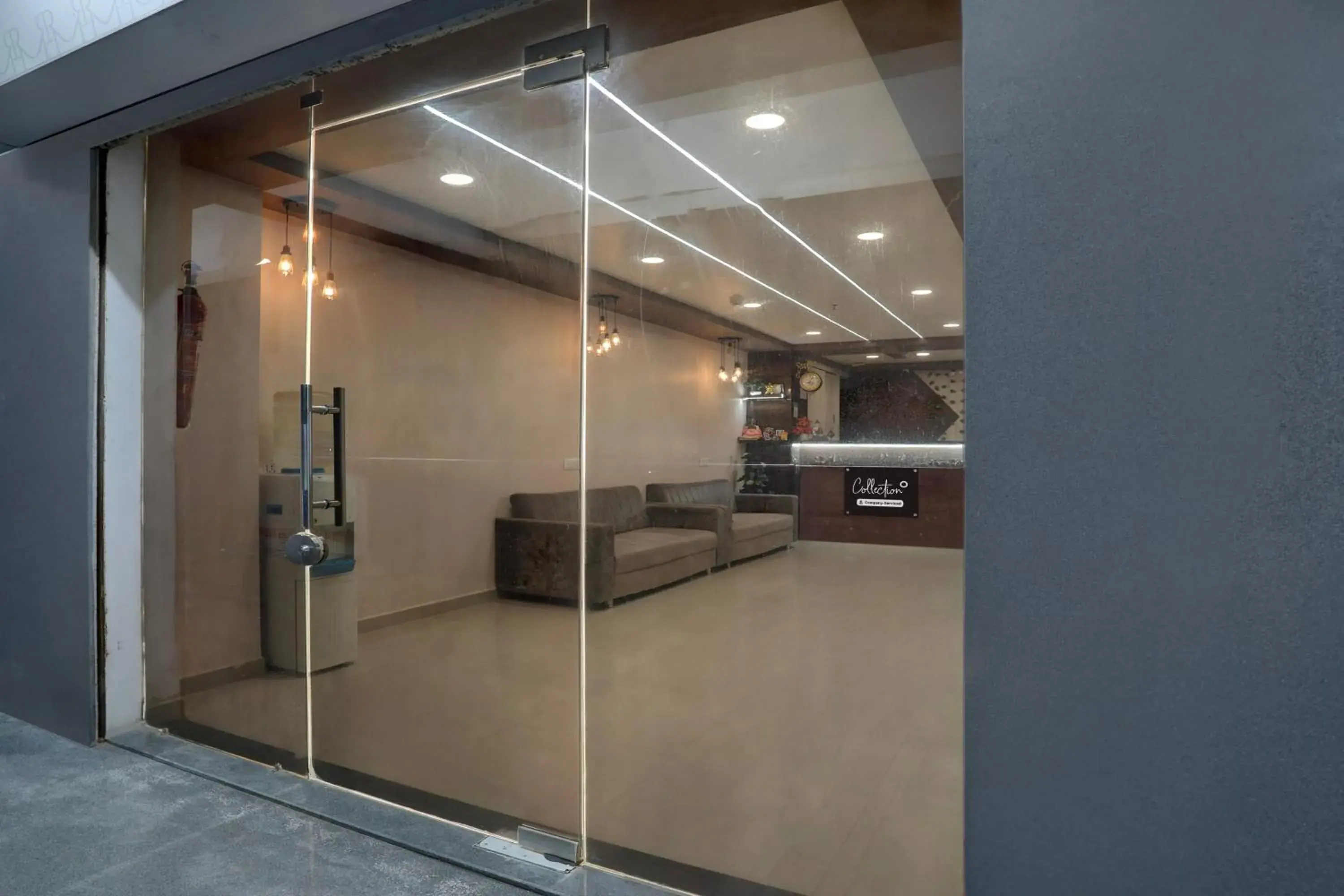 Facade/entrance in Super Collection O Palampur Surat Formerly Hotel Royal Paradise Facade/entrance in Super Collection O Palampur Surat Formerly Hotel Royal Paradise