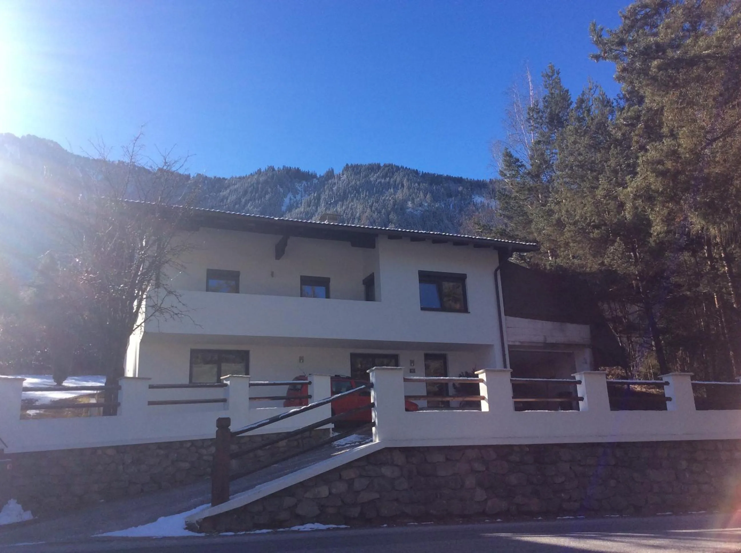 Property building in Frieda Höllrigl