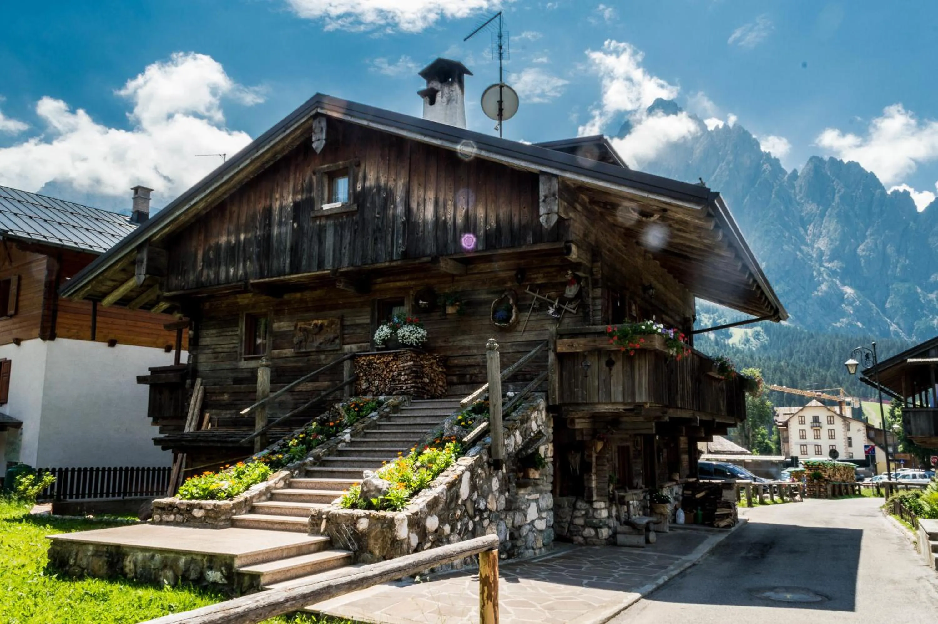 Nearby landmark in Residence Cavanis Wellness & Spa