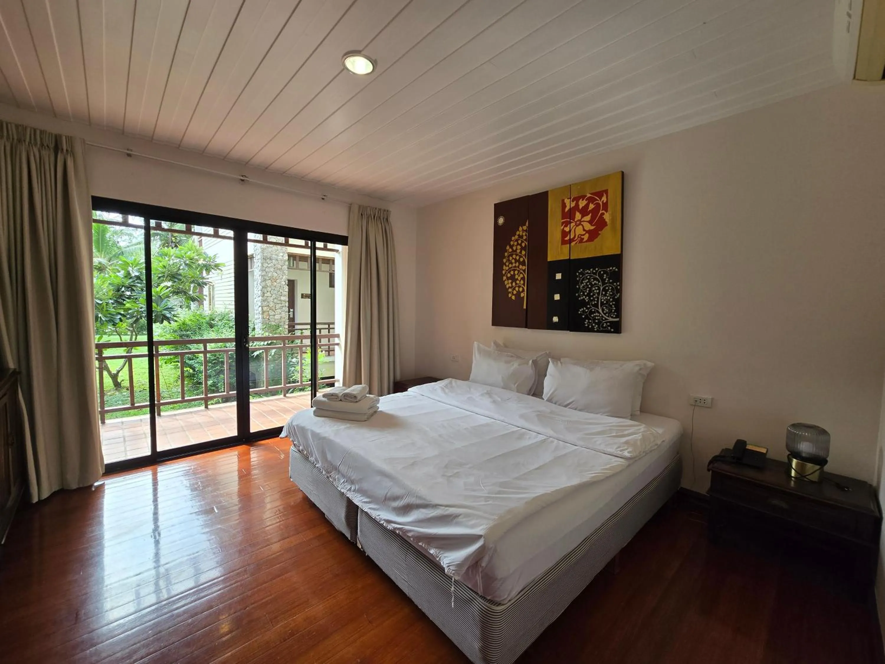 Bedroom, Bed in Baan Tai Had Resort