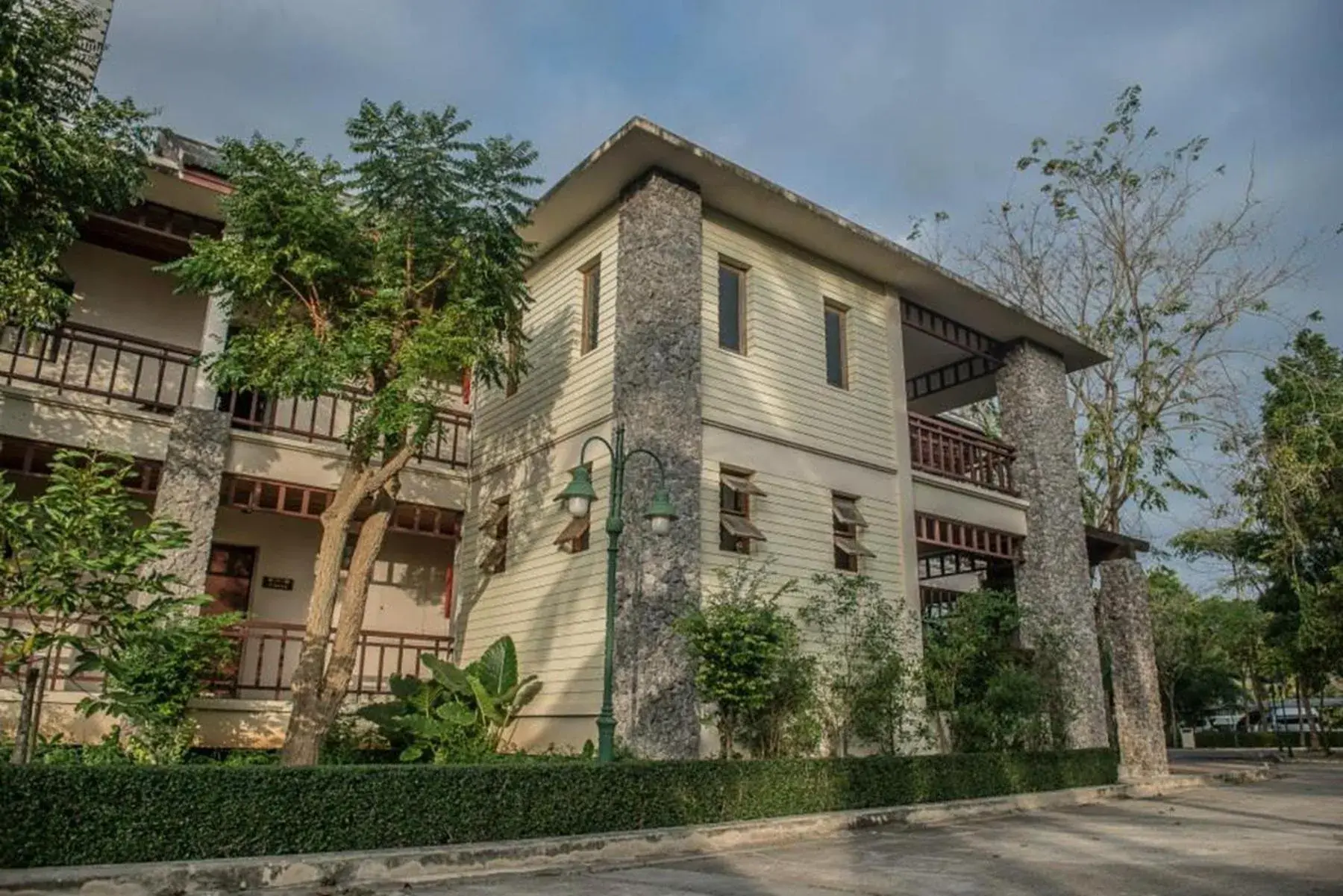 Property building in Baan Tai Had Resort Property building in Baan Tai Had Resort