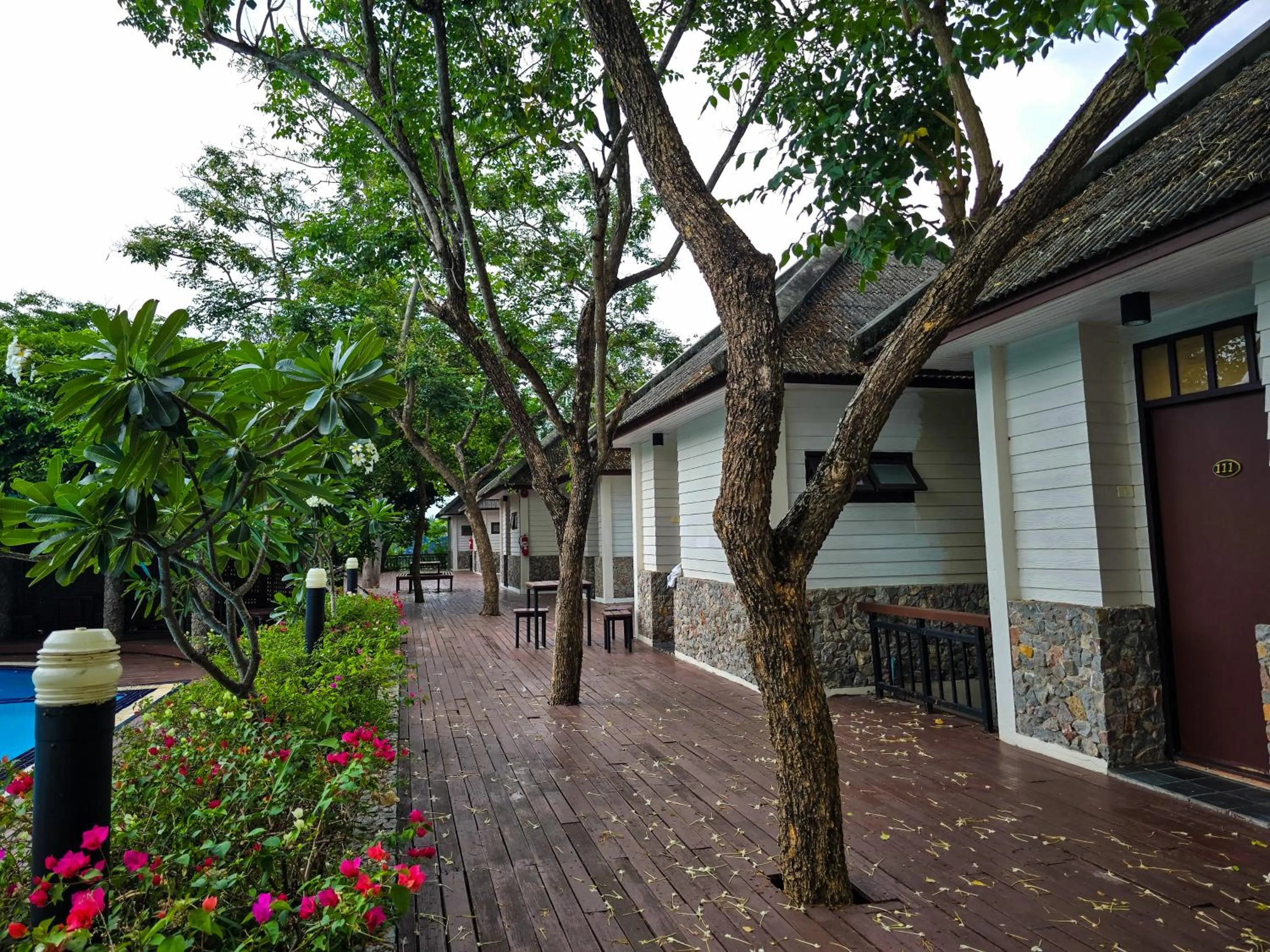 Property building in Baan Tai Had Resort