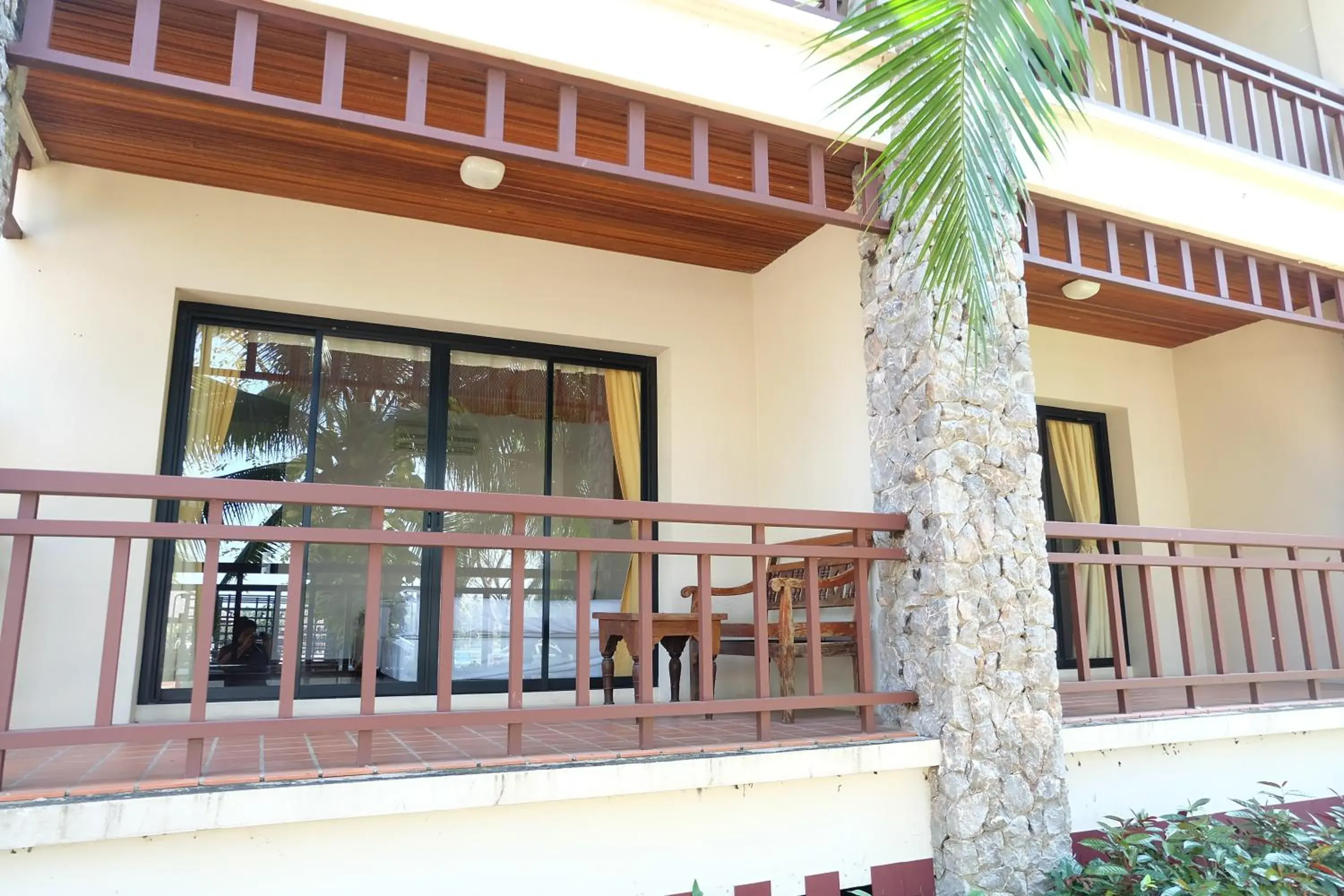 Property building in Baan Tai Had Resort Property building in Baan Tai Had Resort