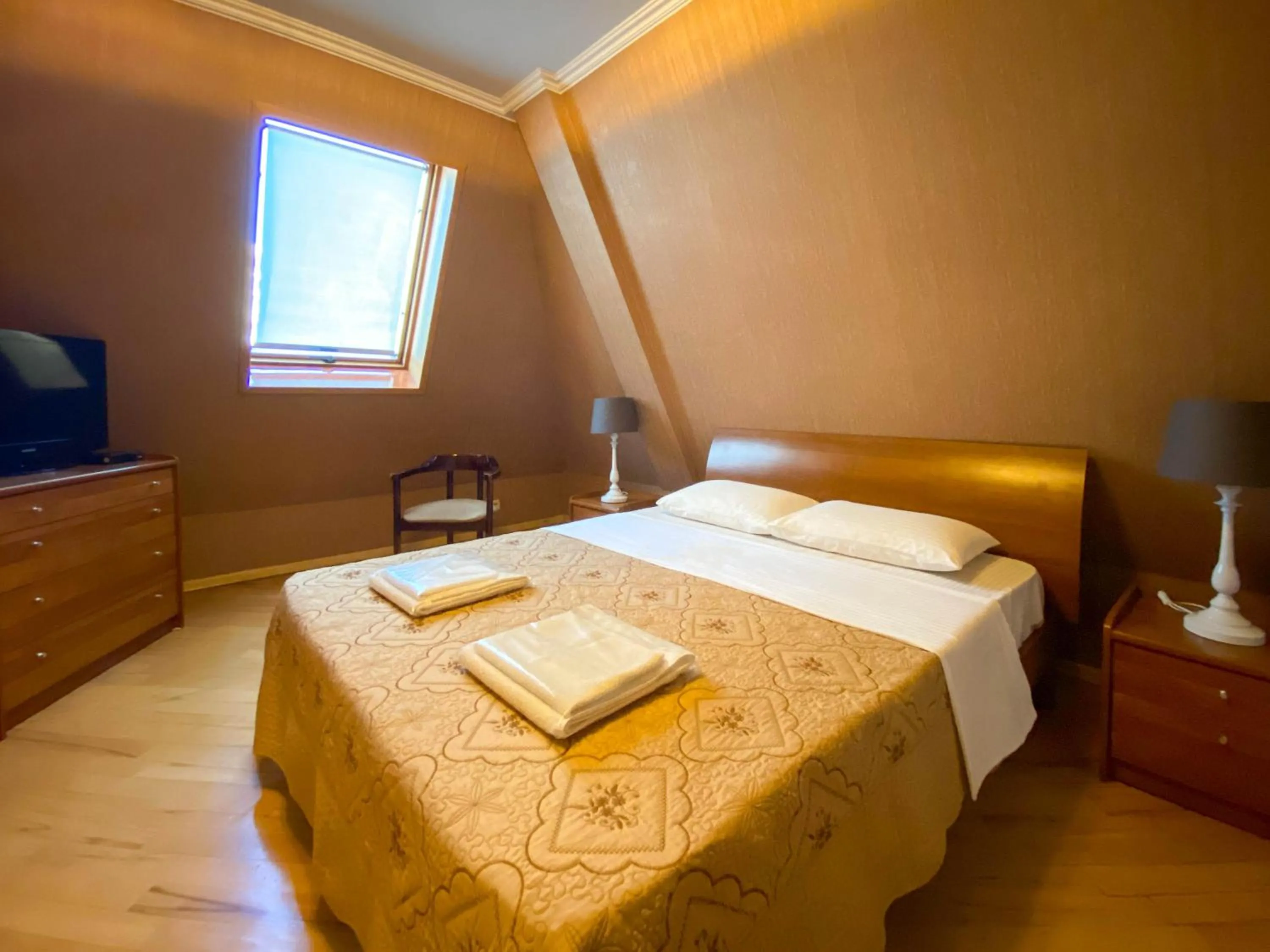 Family Room in Batesta Hotel