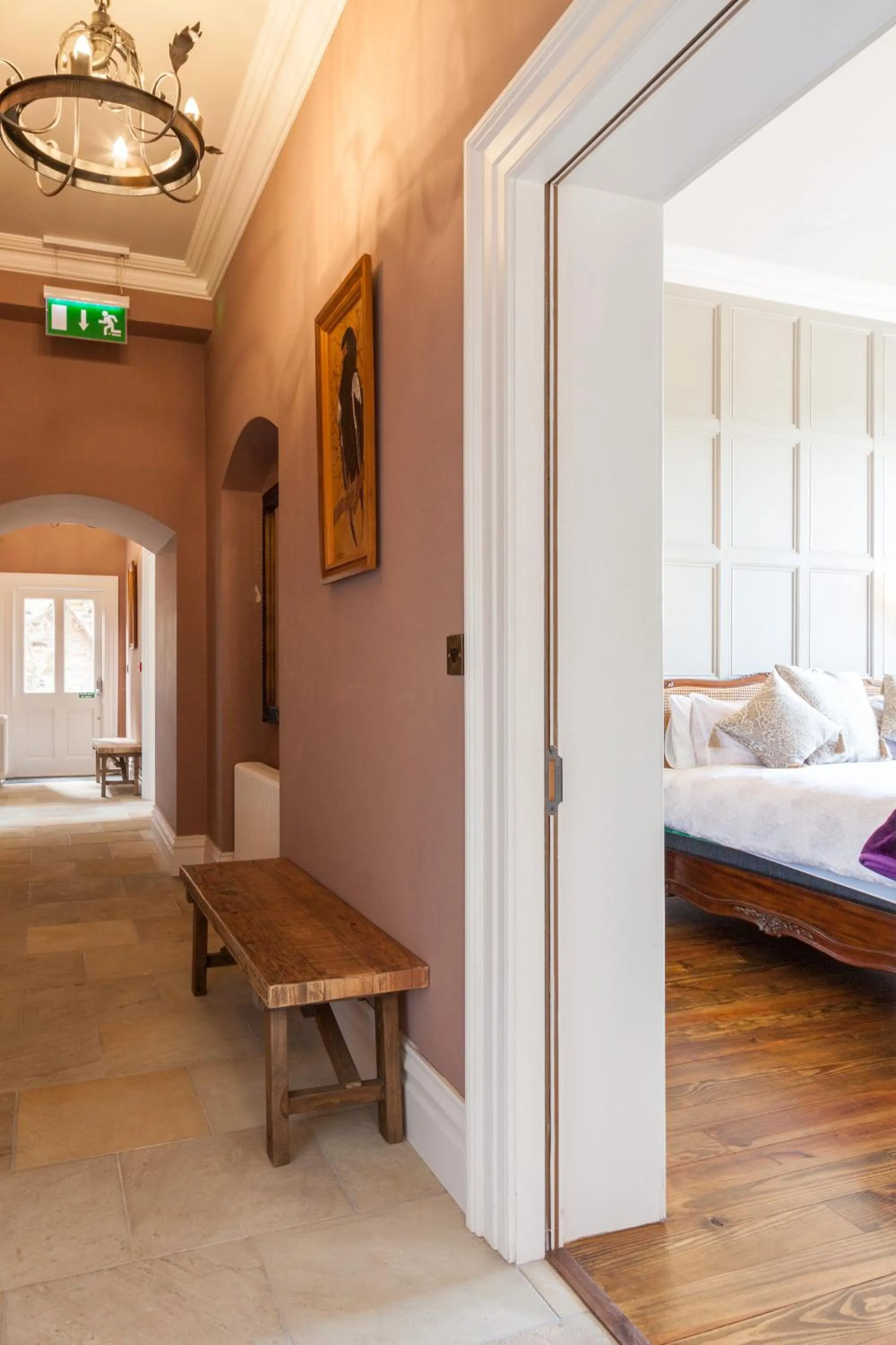Area and facilities, Bed in Wilton Castle