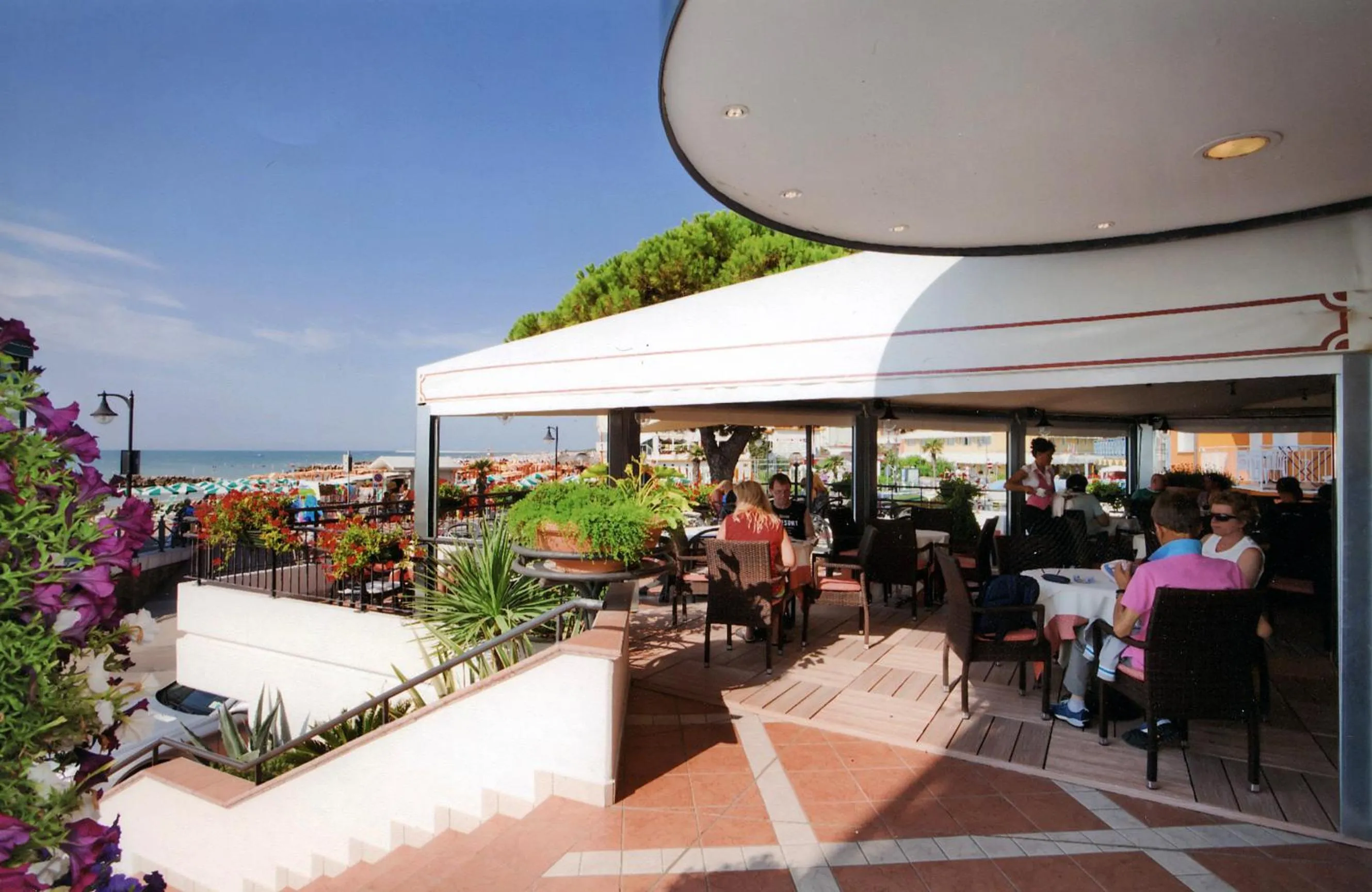 Property building in Hotel Adria sul Mare