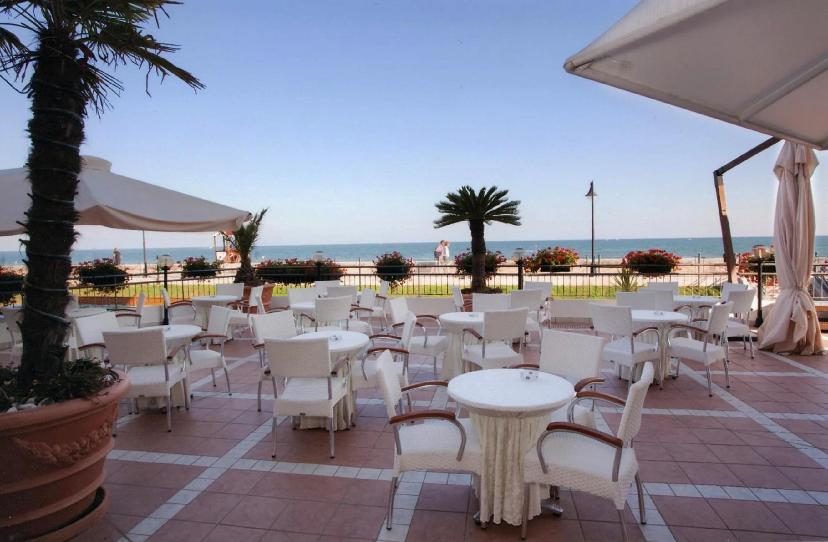 Property building in Hotel Adria sul Mare