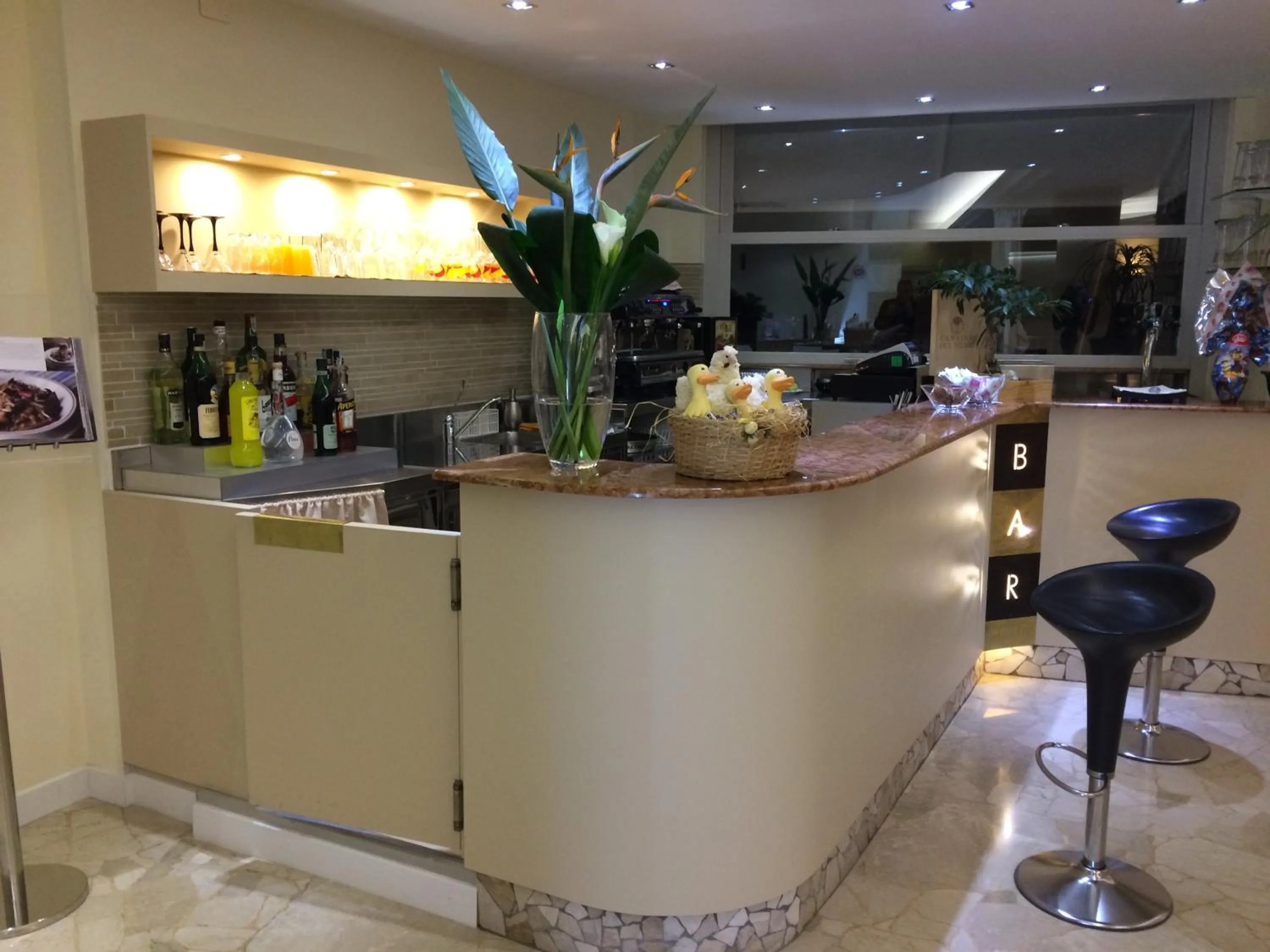 Lounge or bar in Hotel Adria sul Mare