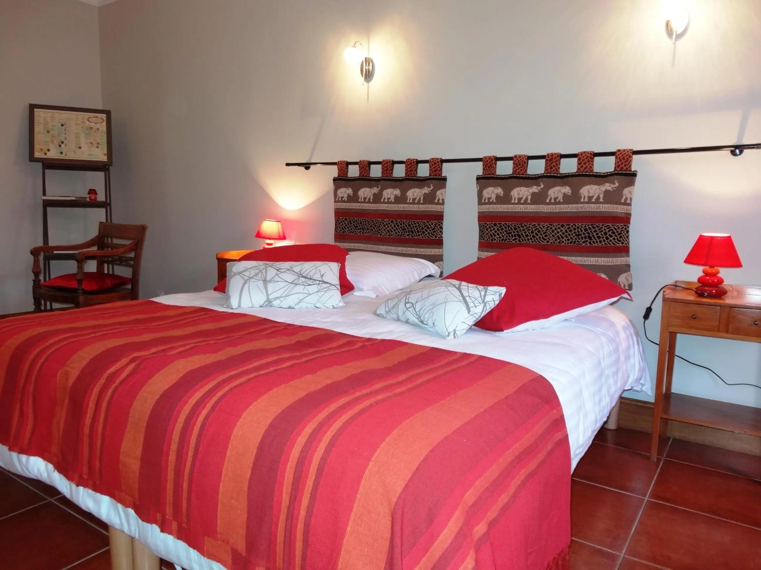 Bedroom, Bed in Jardin de Canaan