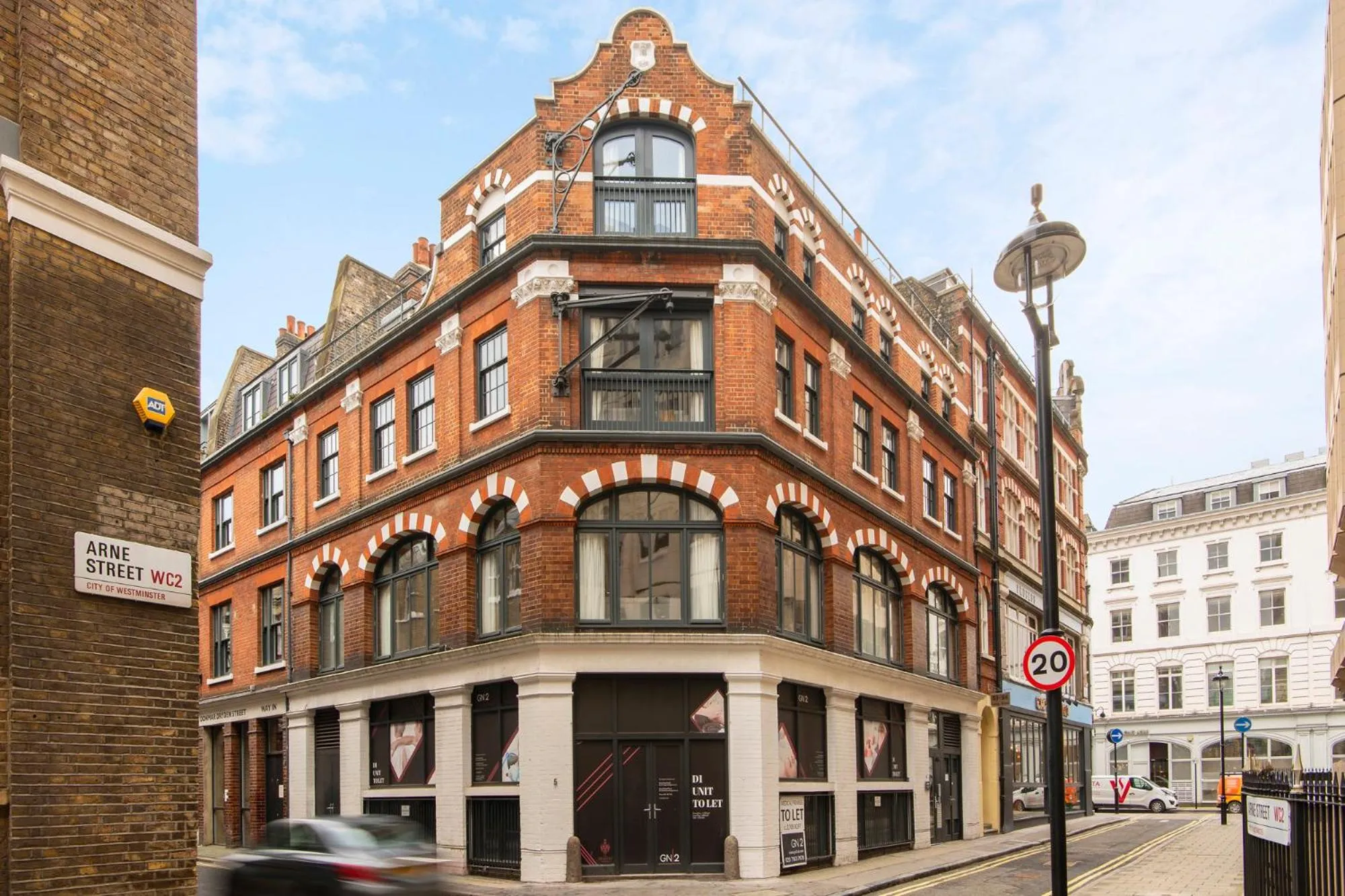 Property building in COVE Arne Street