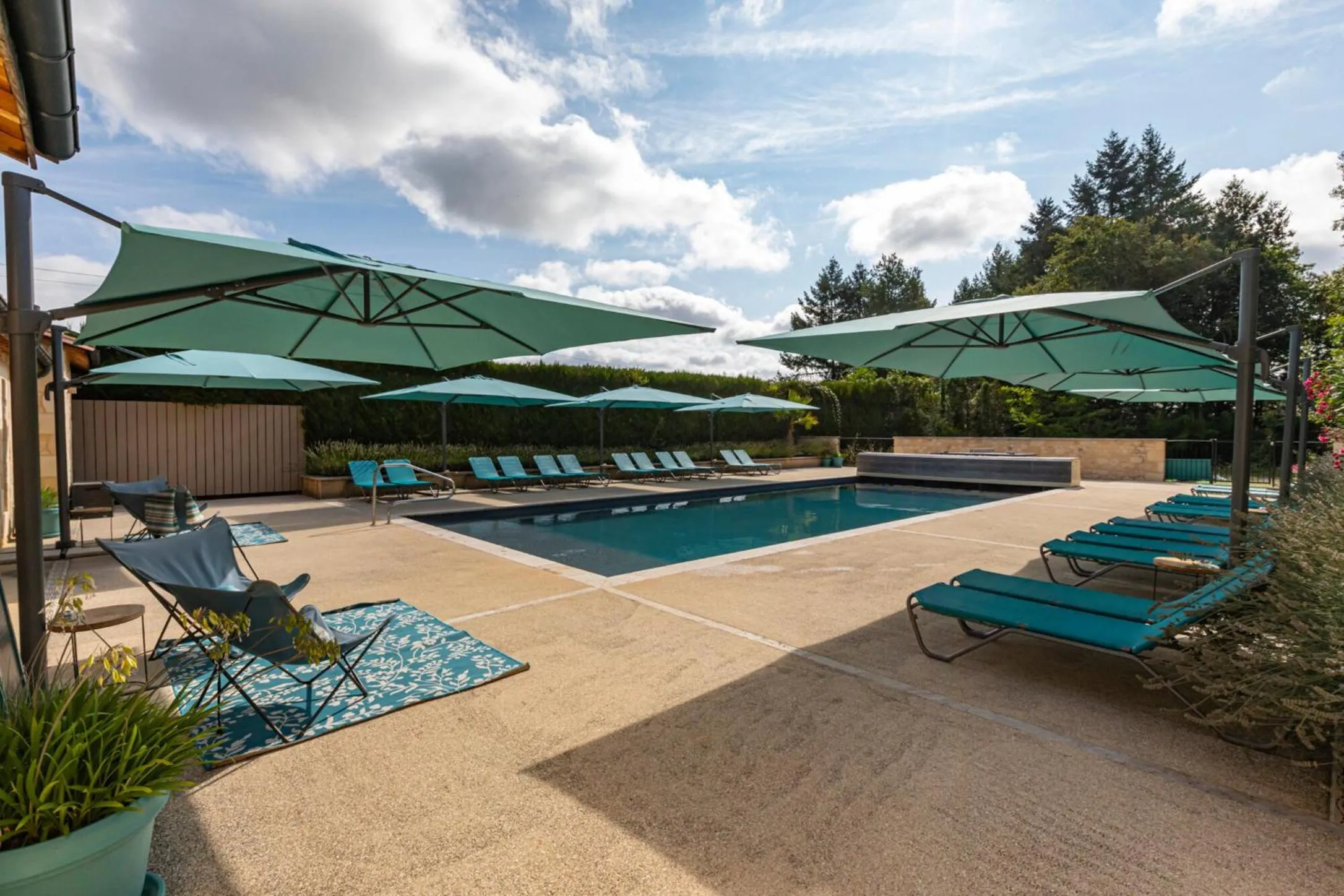 Swimming pool in Lo Petit Cretsou