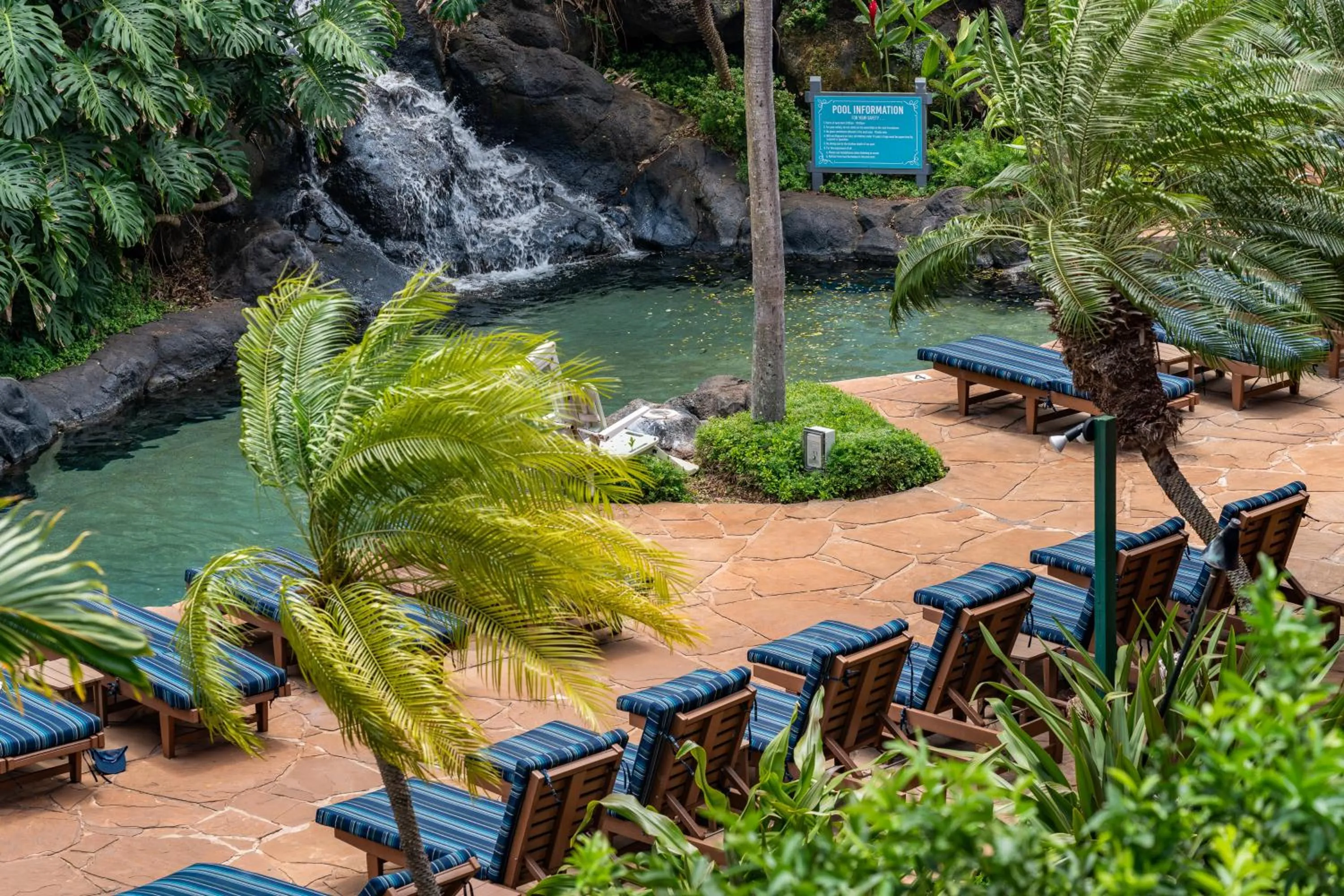 Petite Retreat at Kahana Falls