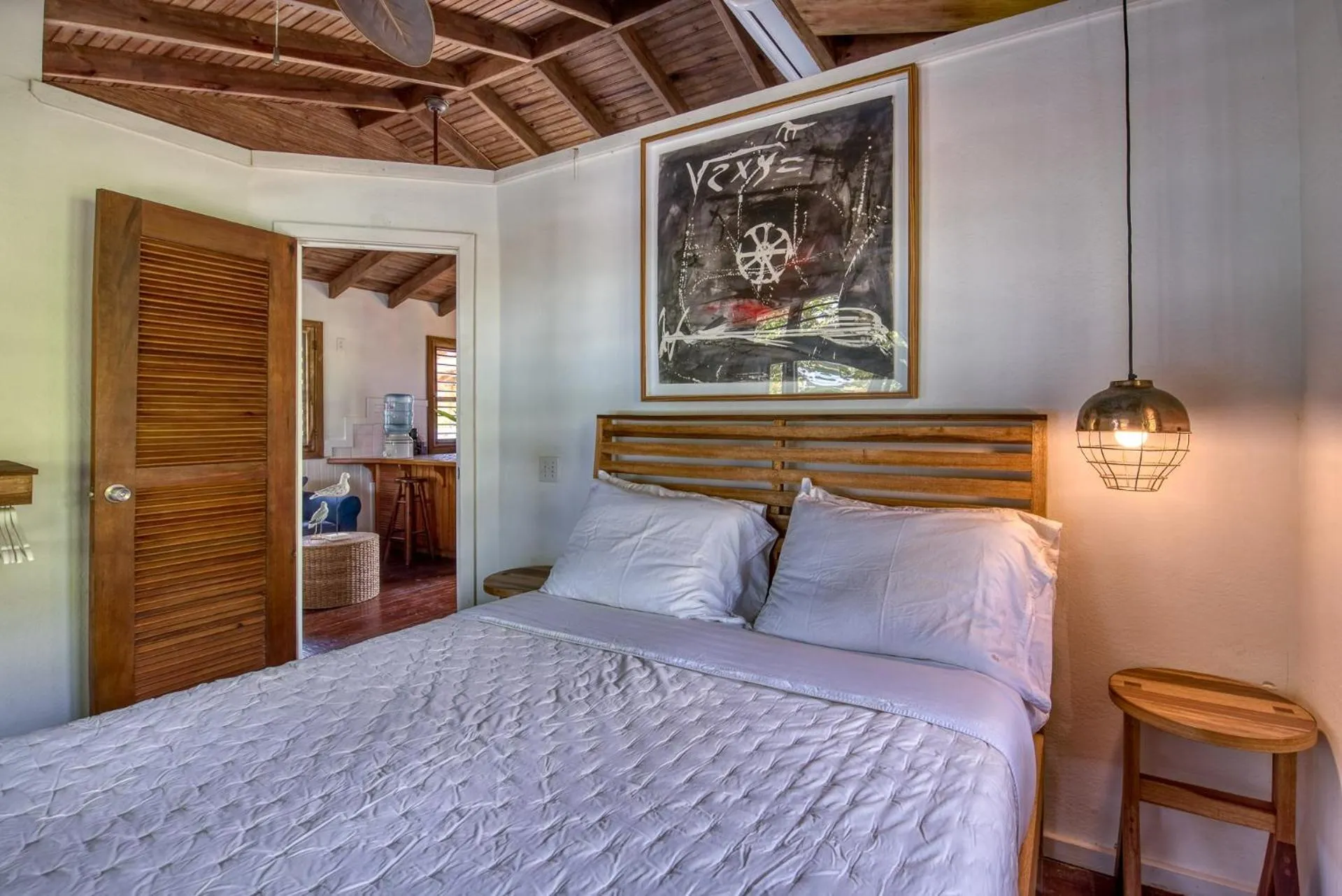 Bed in Camp Bay Lodge