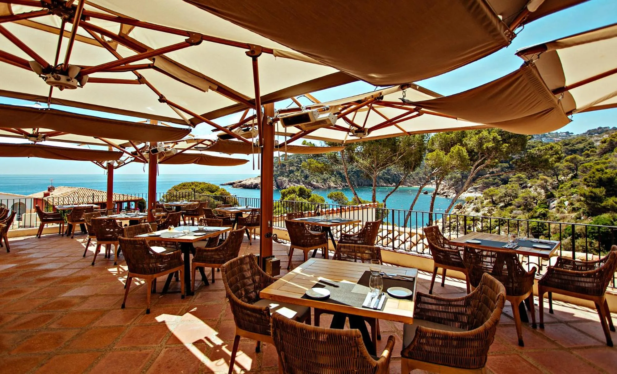 Restaurant/places to eat in Hotel Aigua Blava