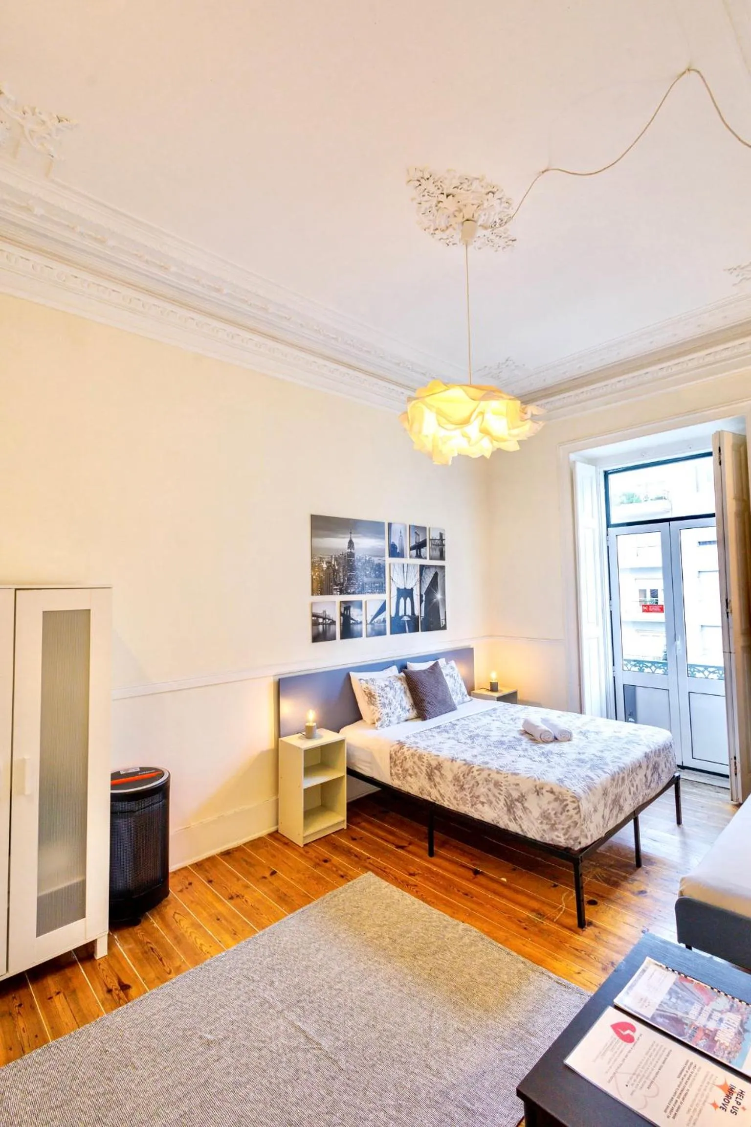 Decorative detail, Bed in Ambiente Hostel