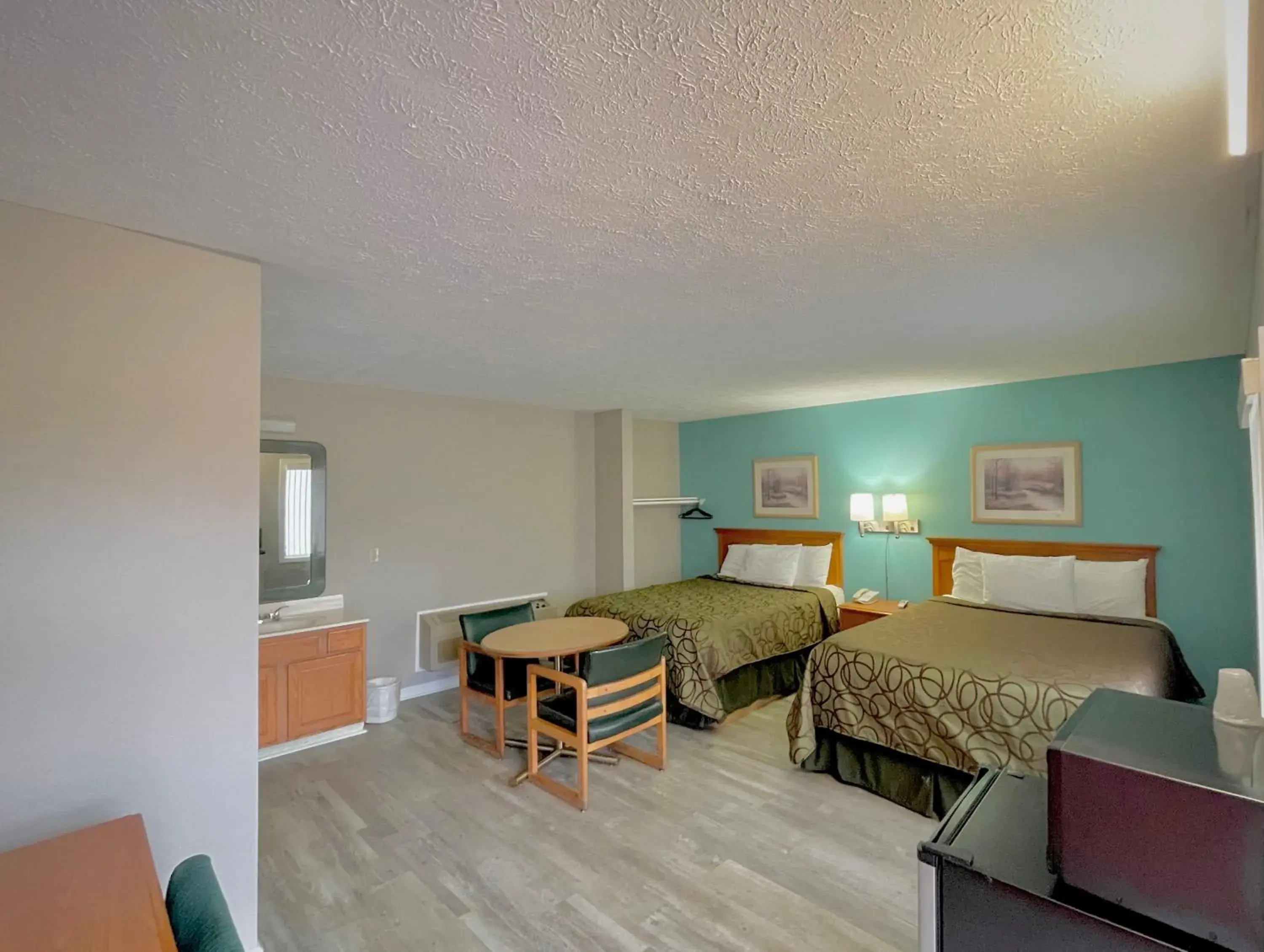 Bed in Overton Motel Bed in Overton Motel