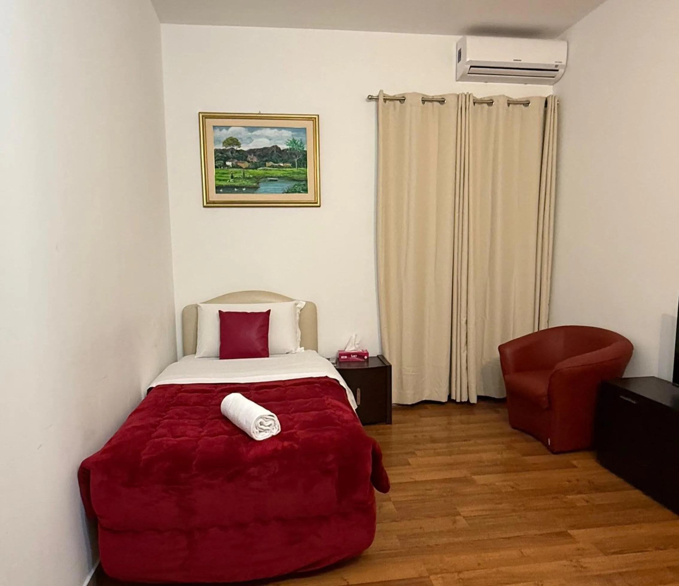 Bed in Two Ducks Hostel