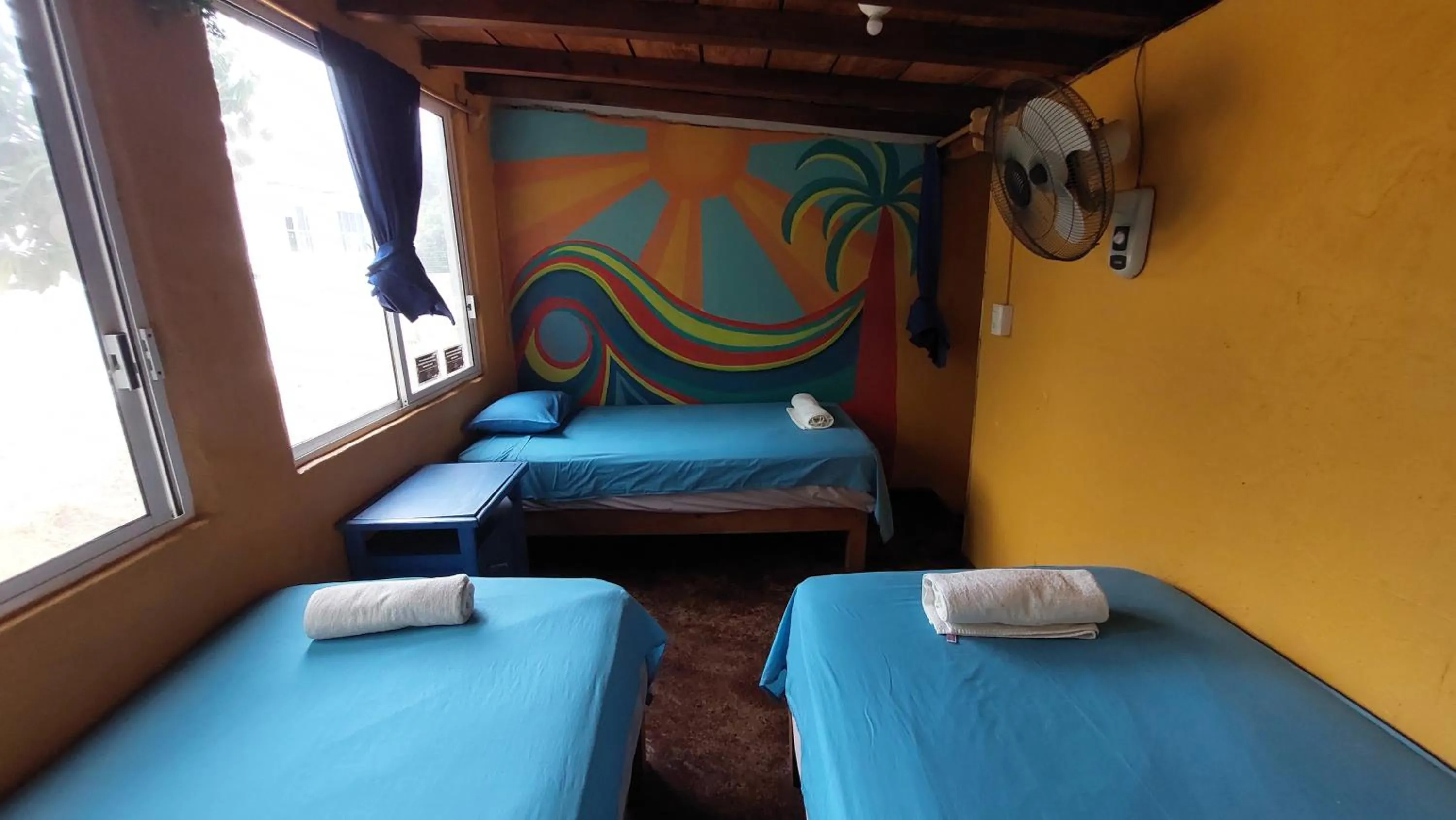 Bedroom, Bed in Tower Bridge Hostel