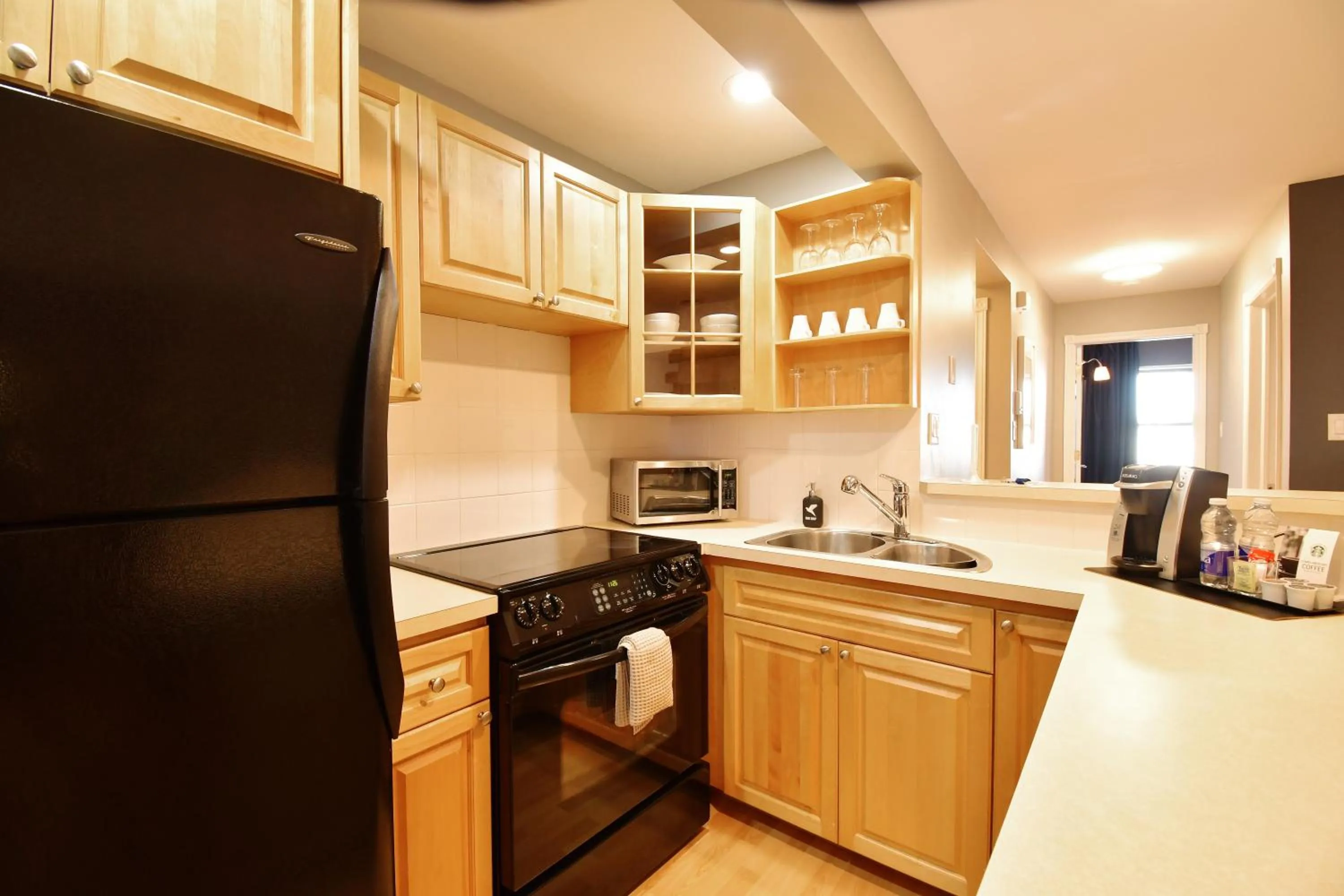 Coffee/tea facilities in Lester Lofts by Bower Boutique Hotels