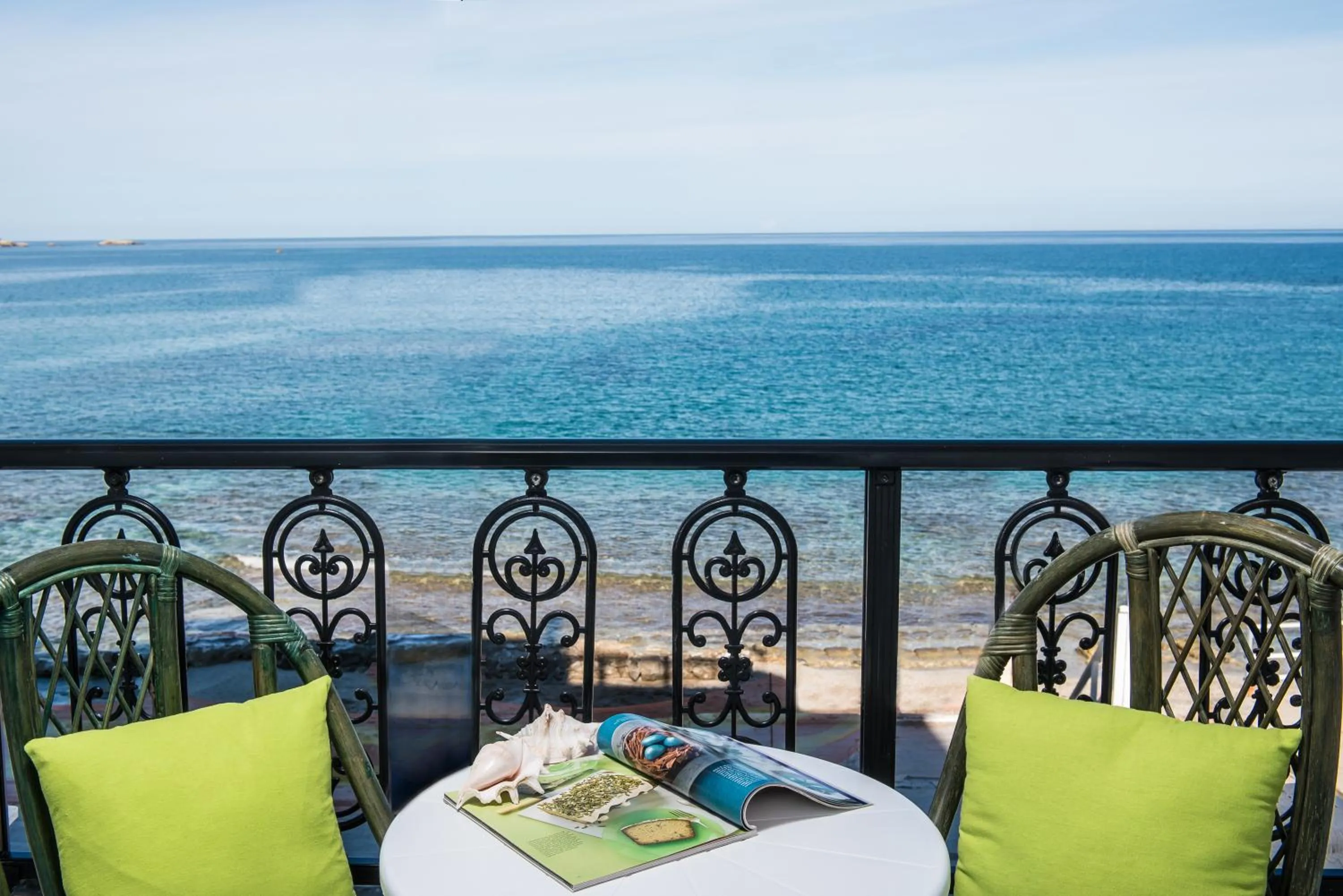 Studio with Sea View in Villa Sonia