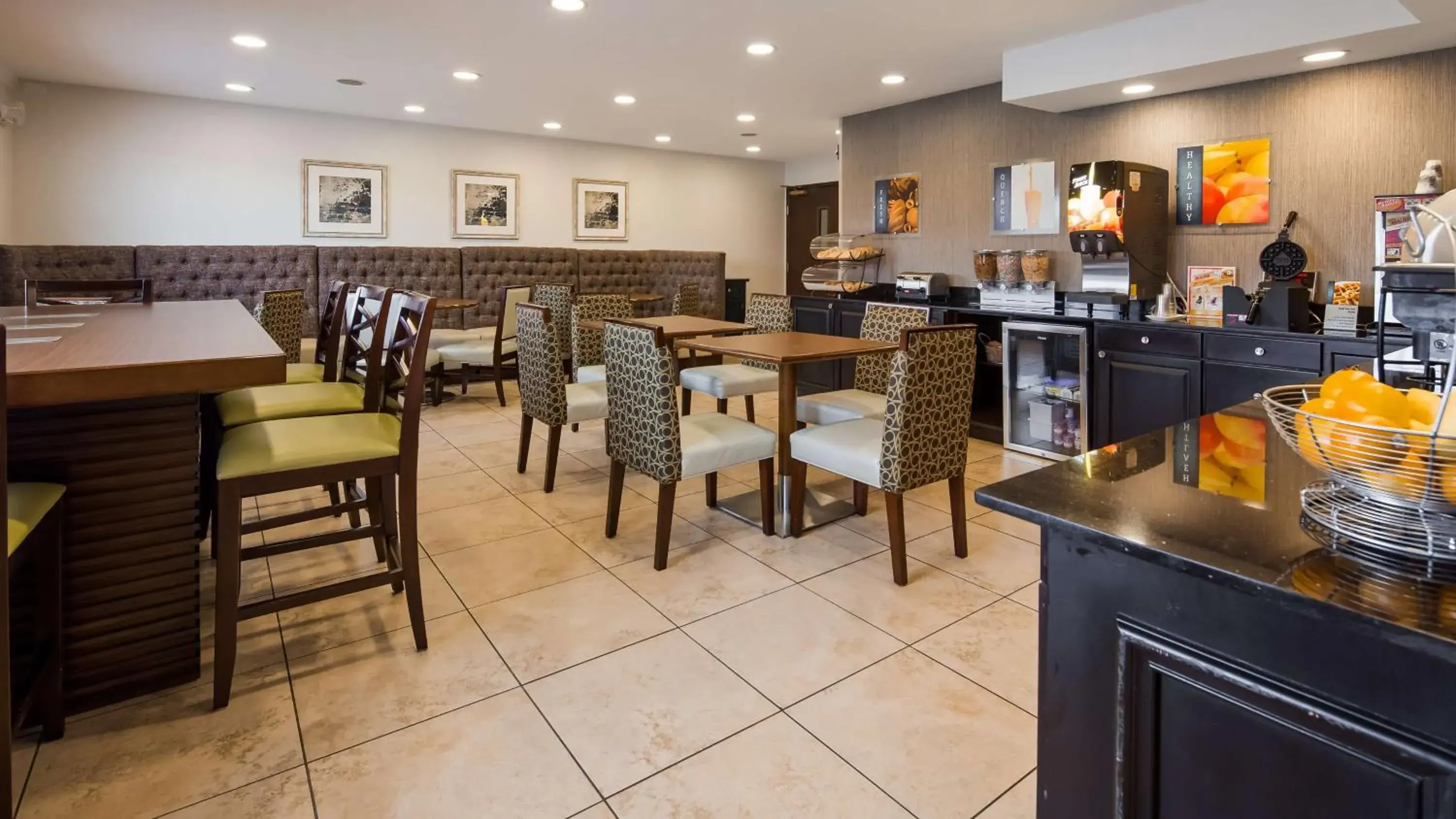 Restaurant/places to eat in Best Western Toledo South Maumee Restaurant/places to eat in Best Western Toledo South Maumee