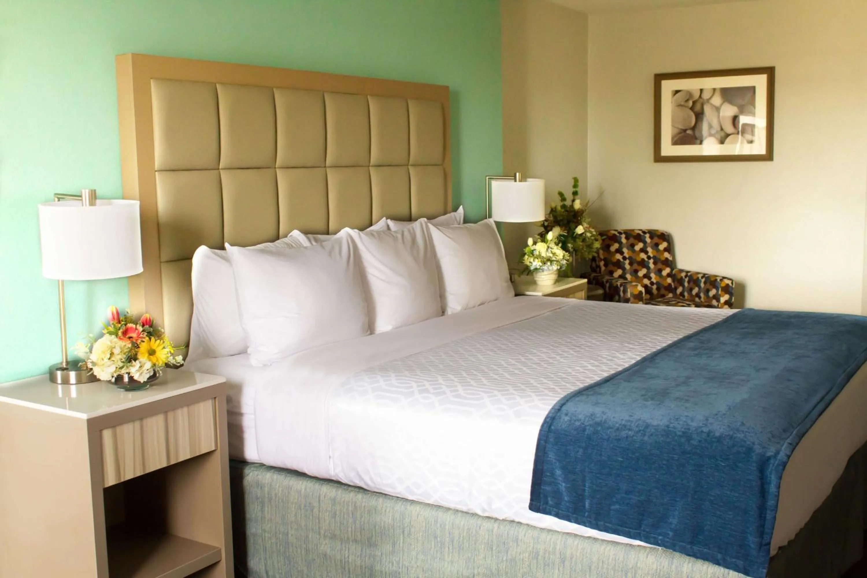 Bed in Best Western Toledo South Maumee