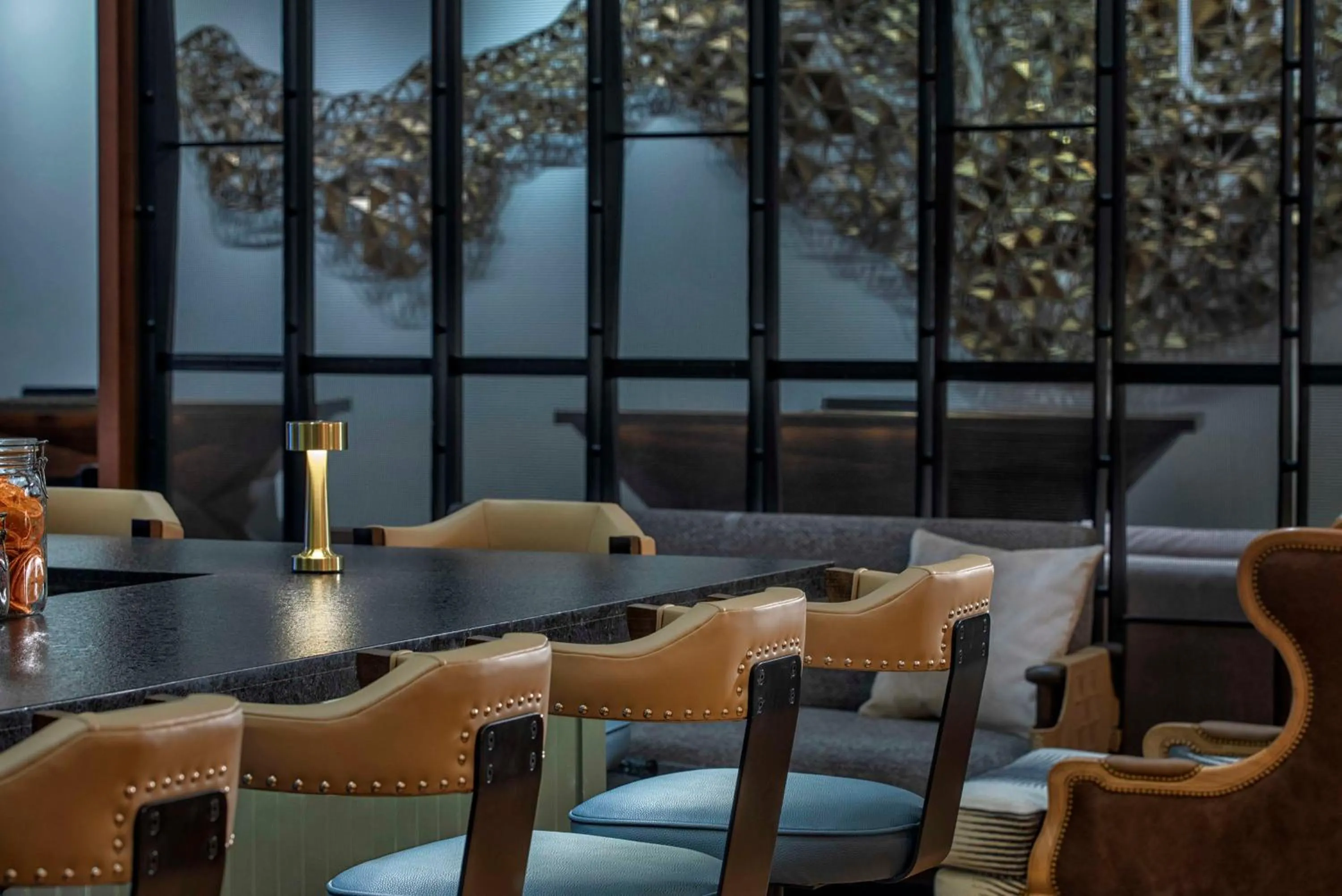 Lounge or bar in Hyatt Regency Houston Galleria