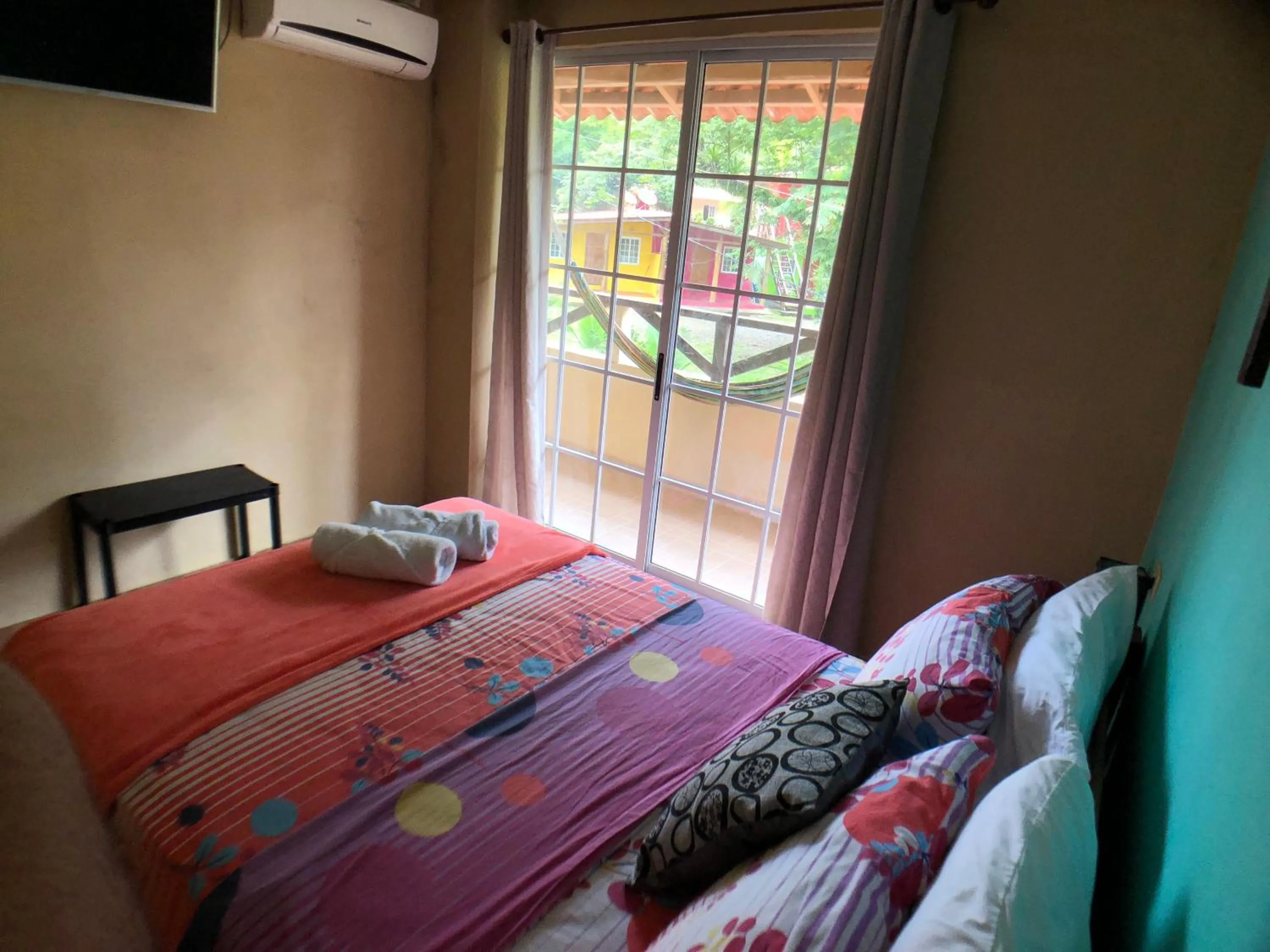 Bed in Hotel y Restaurante Mama Ines