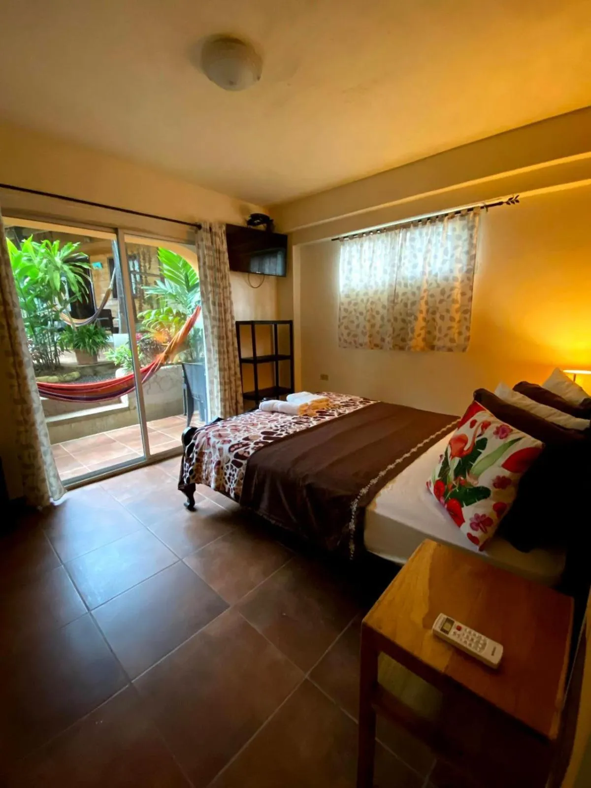 Photo of the whole room, Bed in Hotel y Restaurante Mama Ines