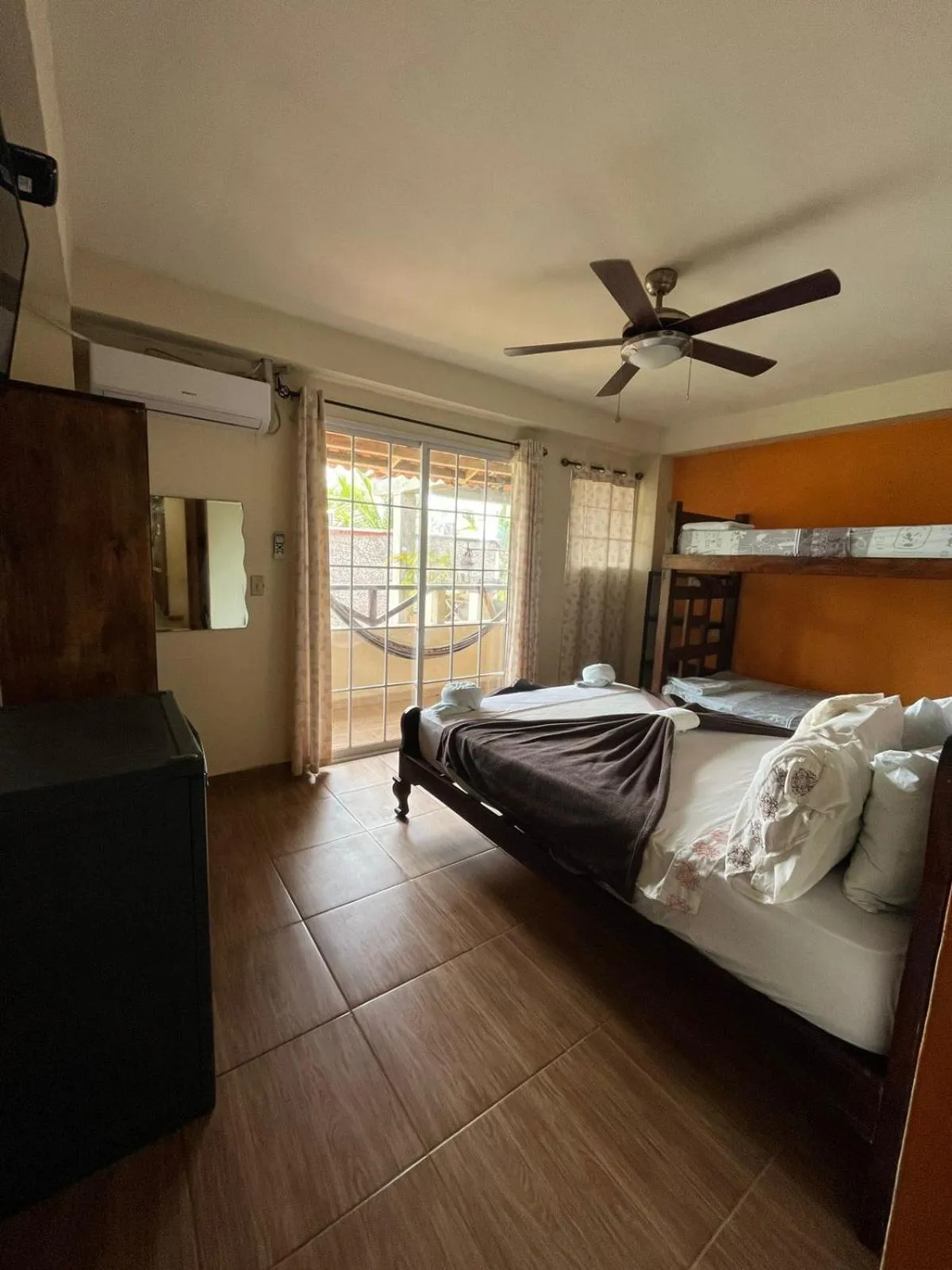 Bed in Hotel y Restaurante Mama Ines