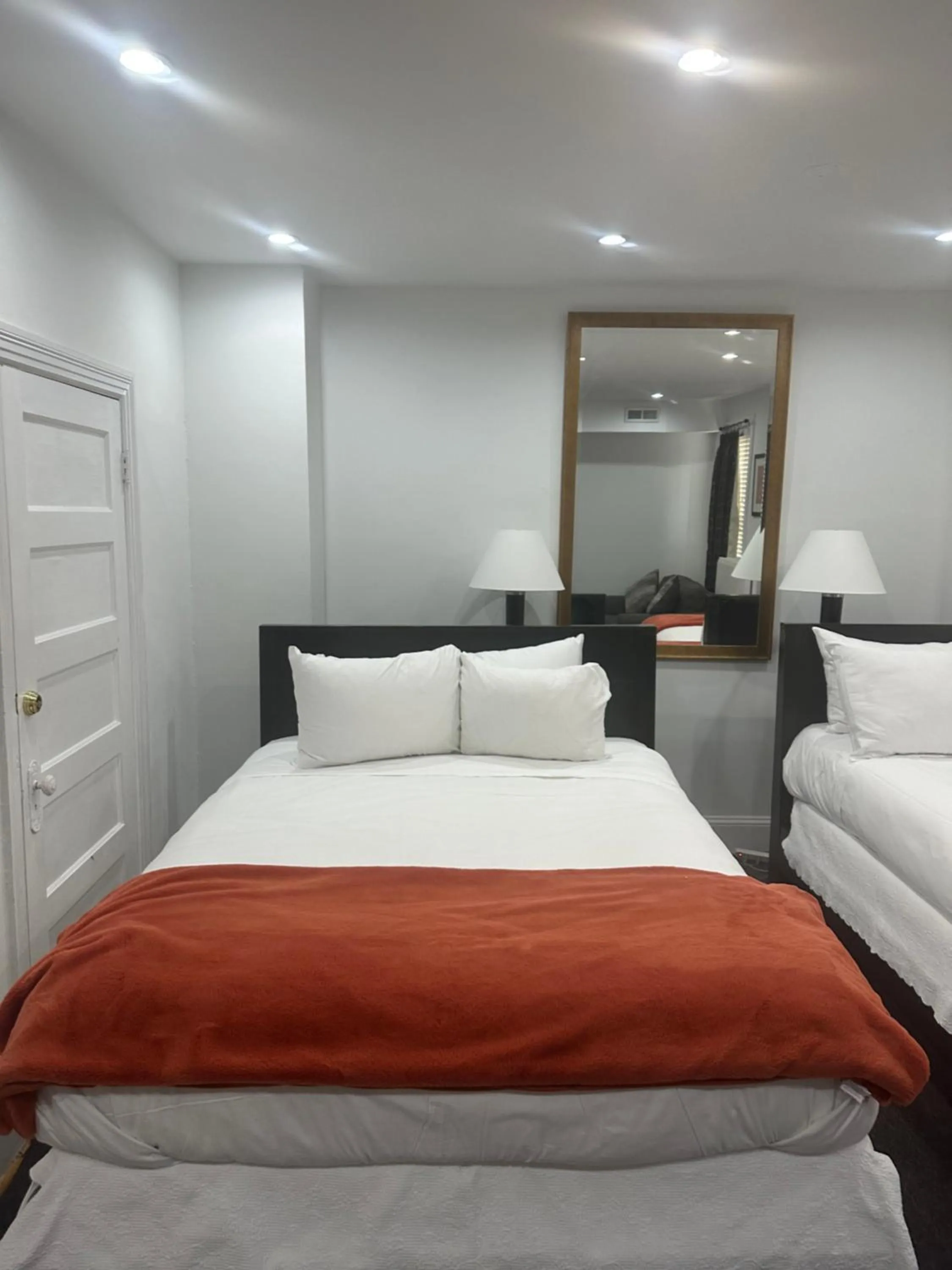 Bedroom, Bed in Gorgeous Refurbished 1Bdrm and 1Den Home