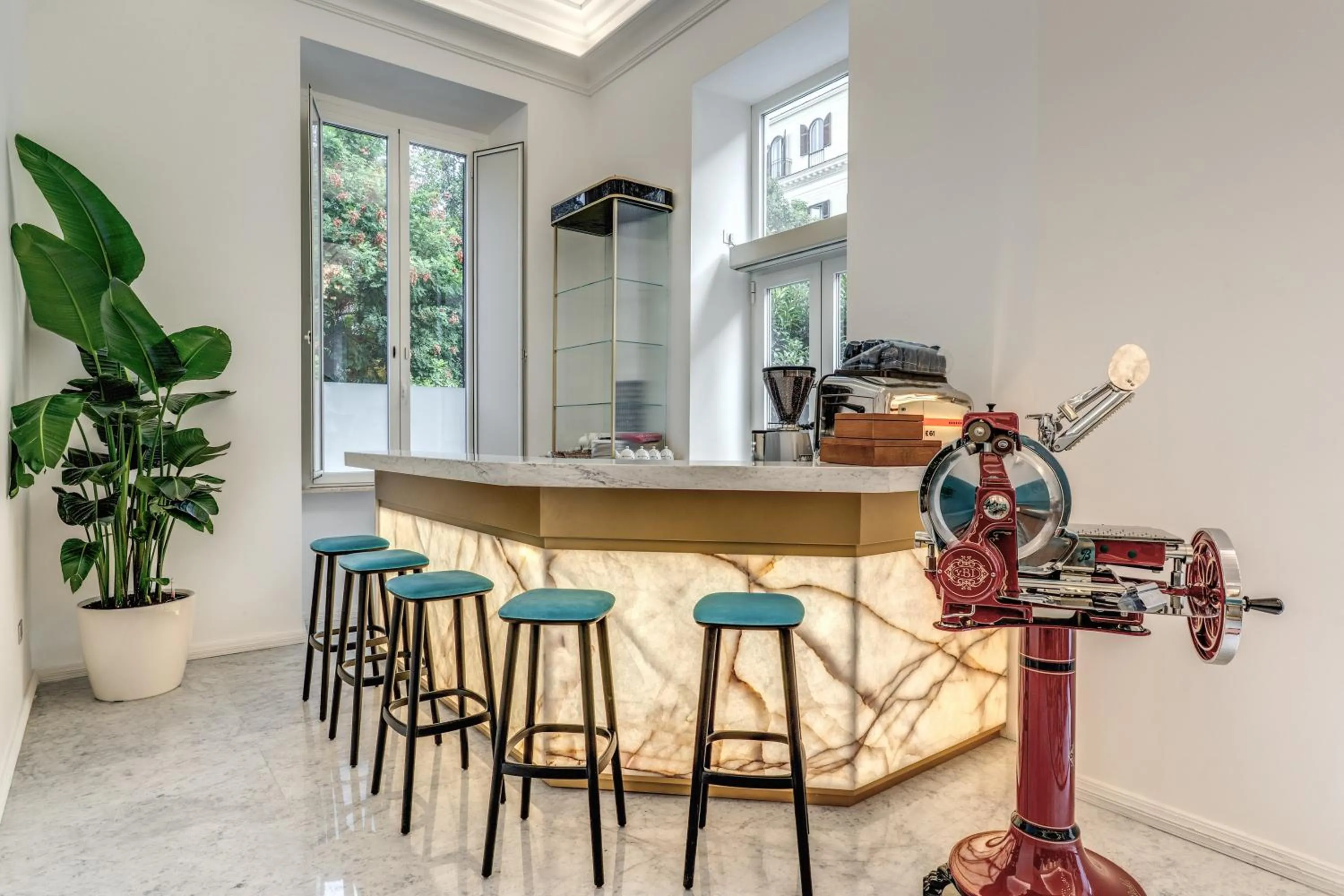 Lounge or bar in The Spotlight Boutique Hotel