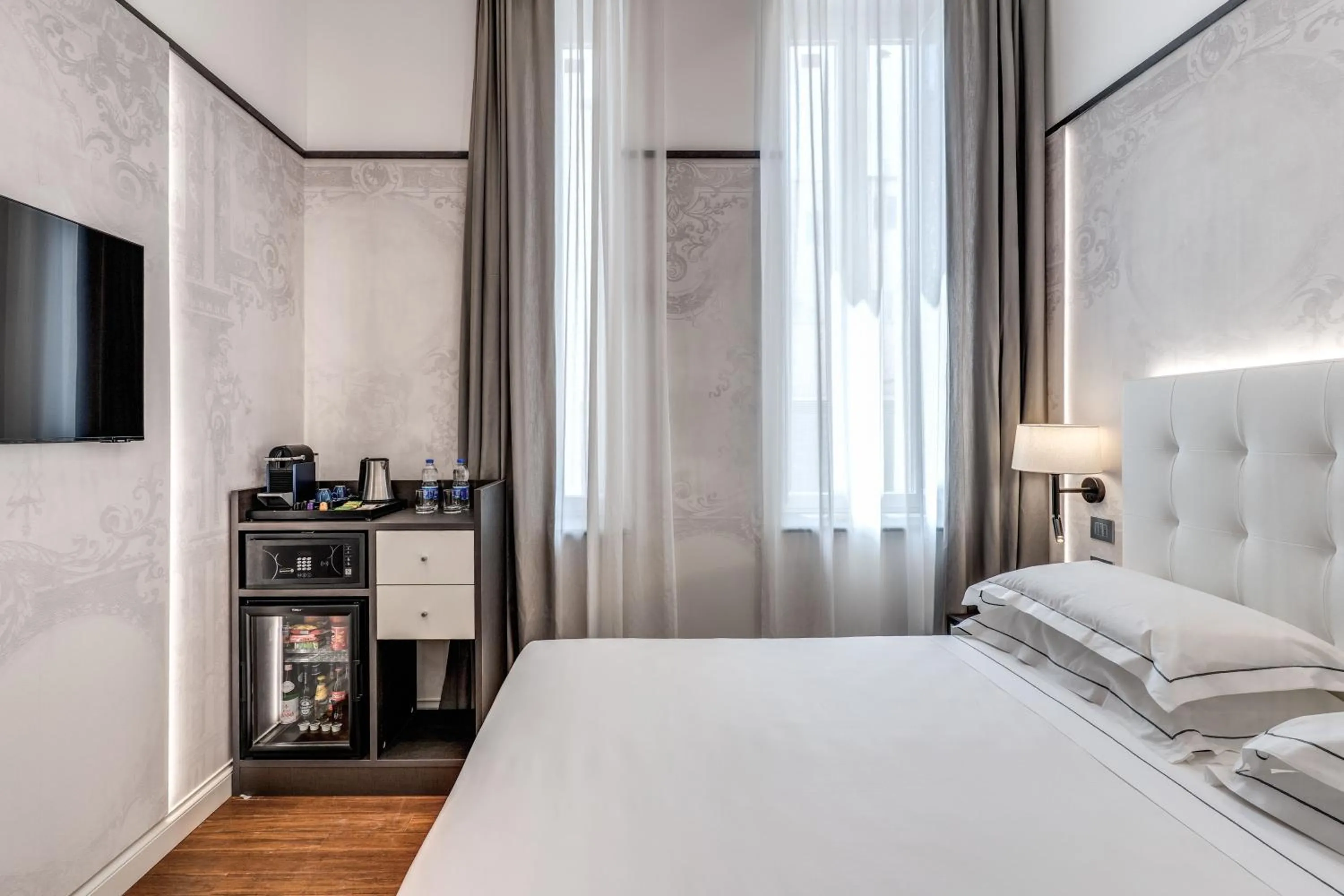 Photo of the whole room, Bed in The Spotlight Boutique Hotel
