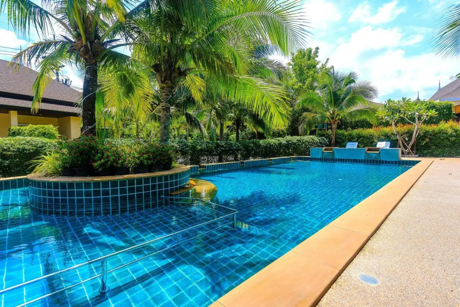 Pool view in Aonang Oscar Pool Villas - Free Shuttle to Aonang Beach -shared pool - private pool Pool view in Aonang Oscar Pool Villas - Free Shuttle to Aonang Beach -shared pool - private pool