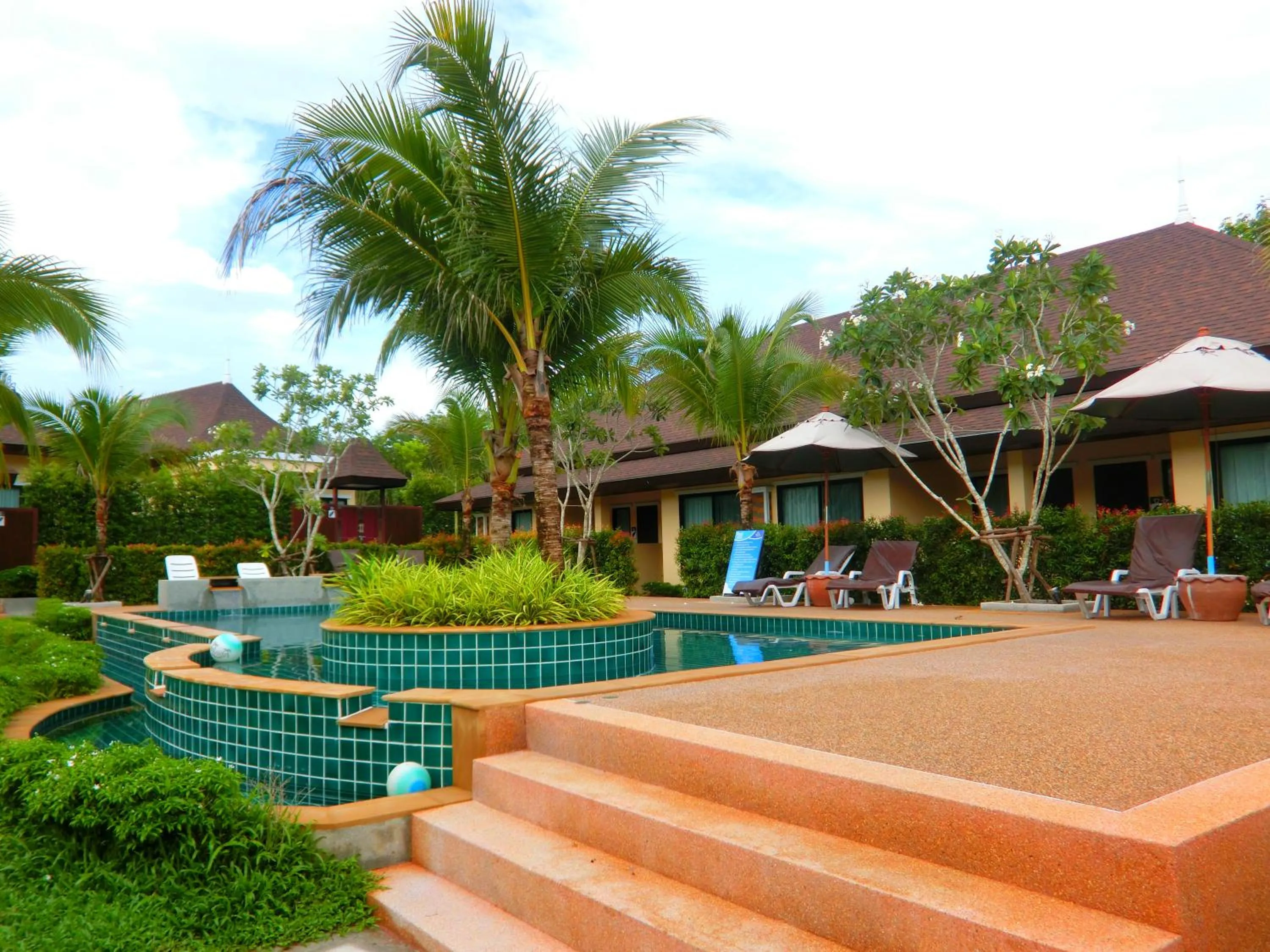 Swimming pool in Aonang Oscar Pool Villas - Free Shuttle to Aonang Beach -shared pool - private pool