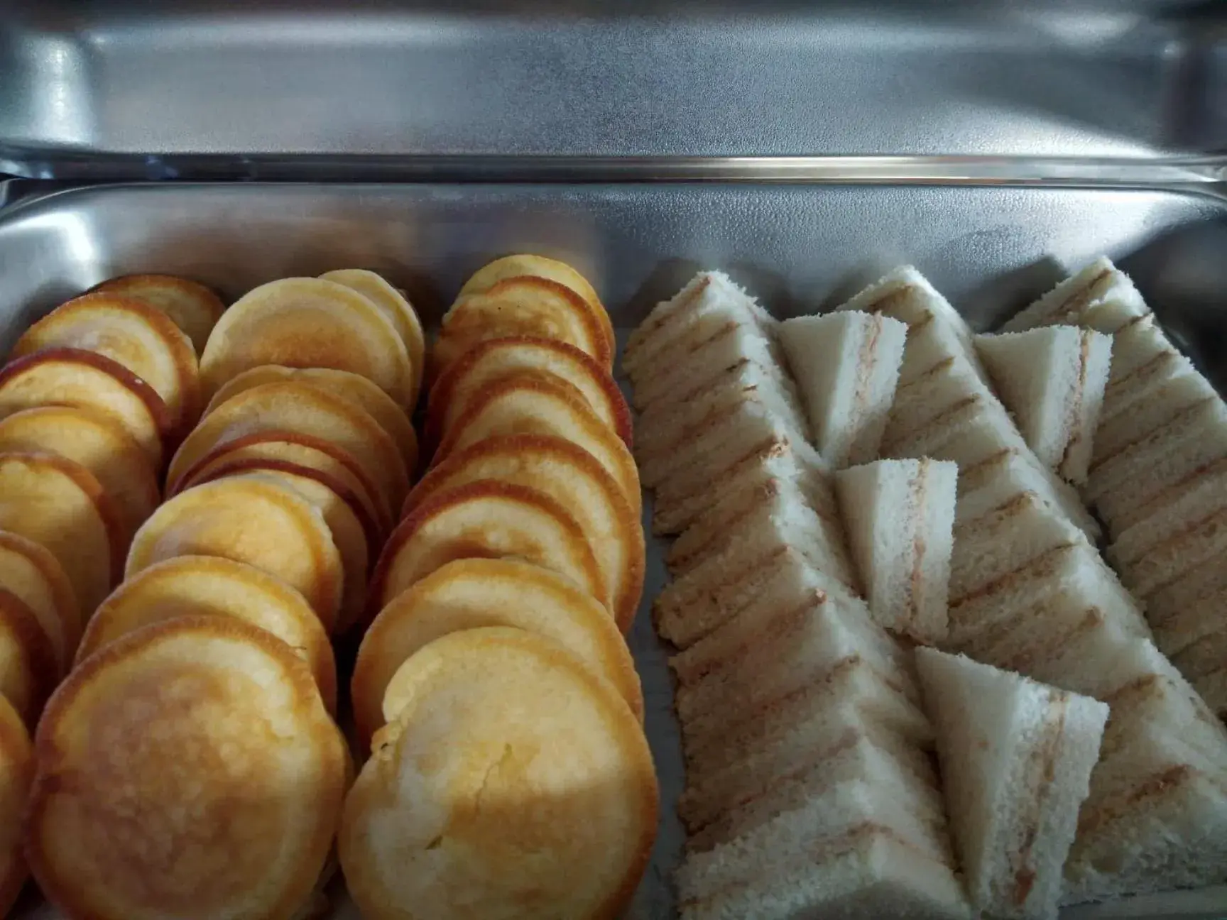 Food and drinks in Aonang Oscar Pool Villas - Free Shuttle to Aonang Beach -shared pool - private pool Food and drinks in Aonang Oscar Pool Villas - Free Shuttle to Aonang Beach -shared pool - private pool