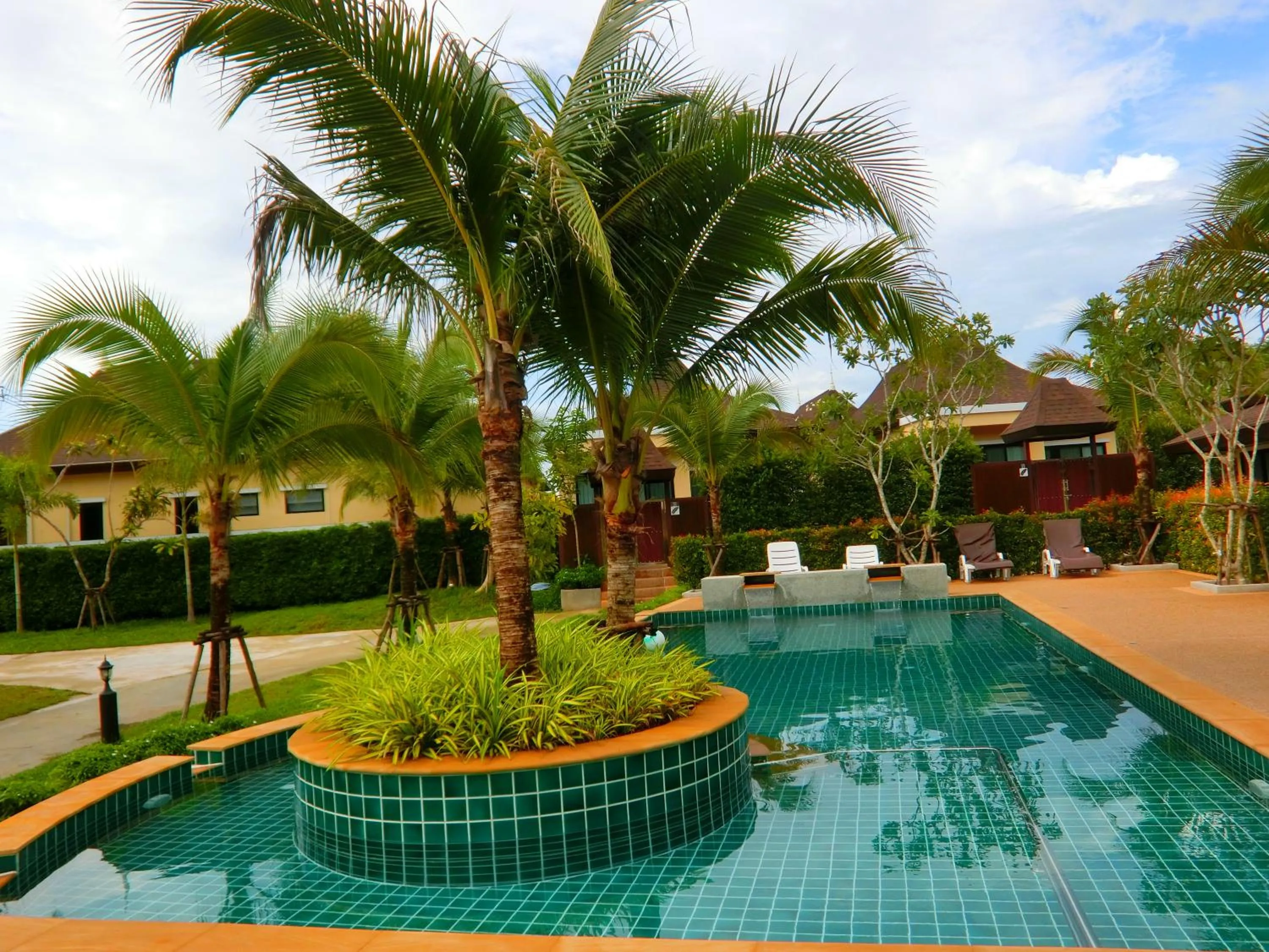 Swimming pool in Aonang Oscar Pool Villas - Free Shuttle to Aonang Beach -shared pool - private pool