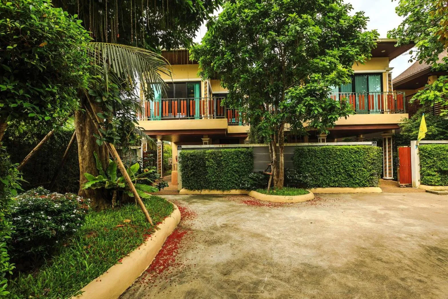 On site in Aonang Oscar Pool Villas - Free Shuttle to Aonang Beach -shared pool - private pool