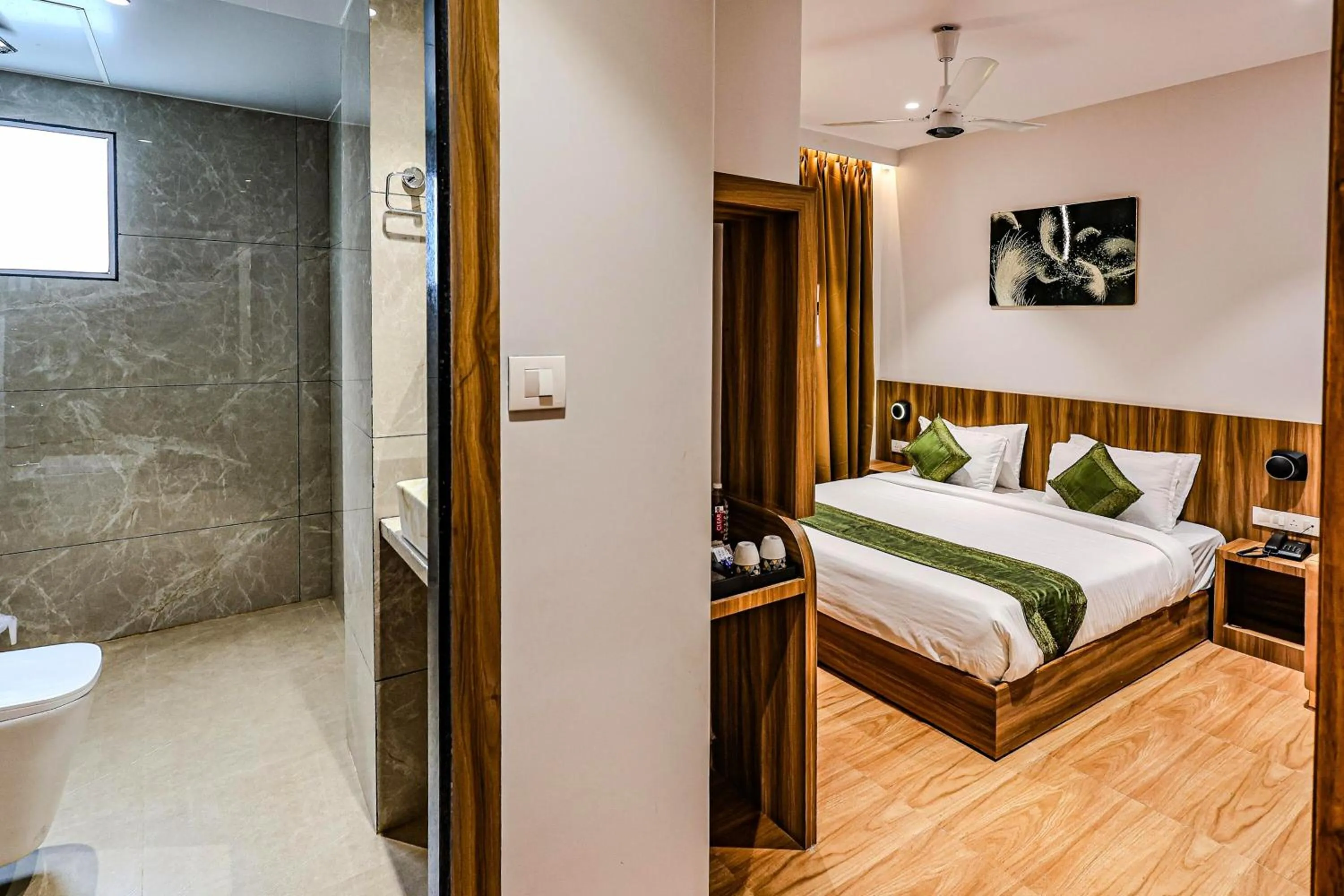 Bed in Hotel Alfa Suites